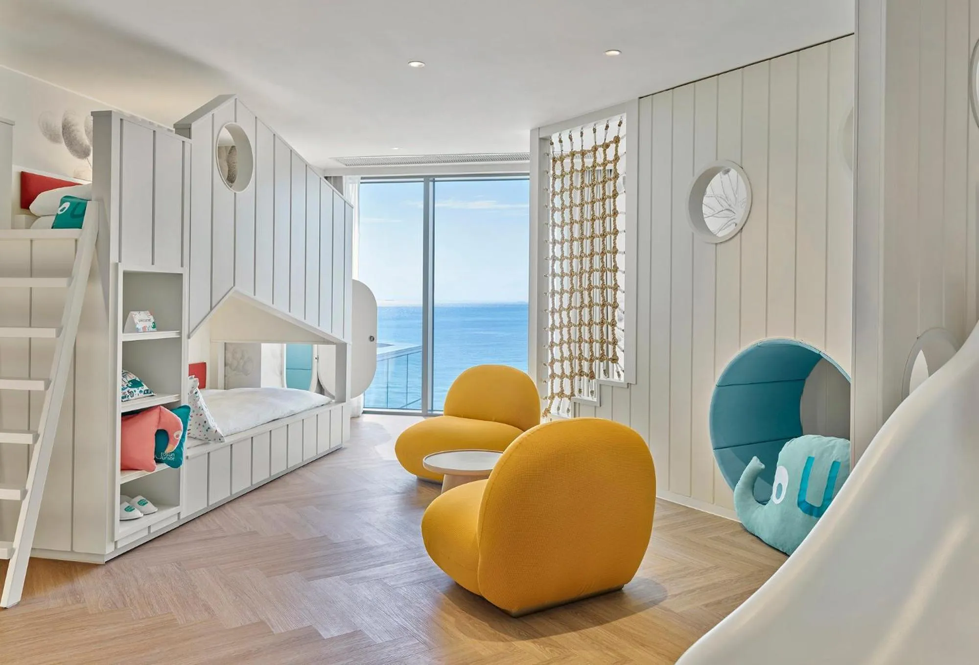 Kids Suite Twin Room with Ocean View in Grand Josun Busan