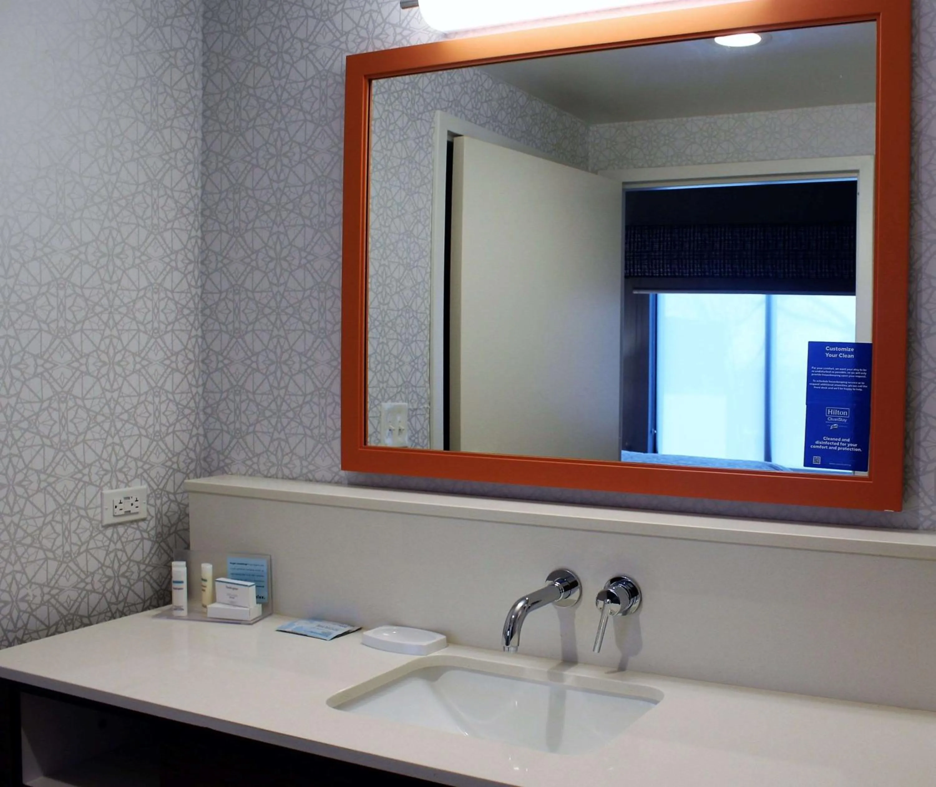 King Room in Hampton Inn Lexington