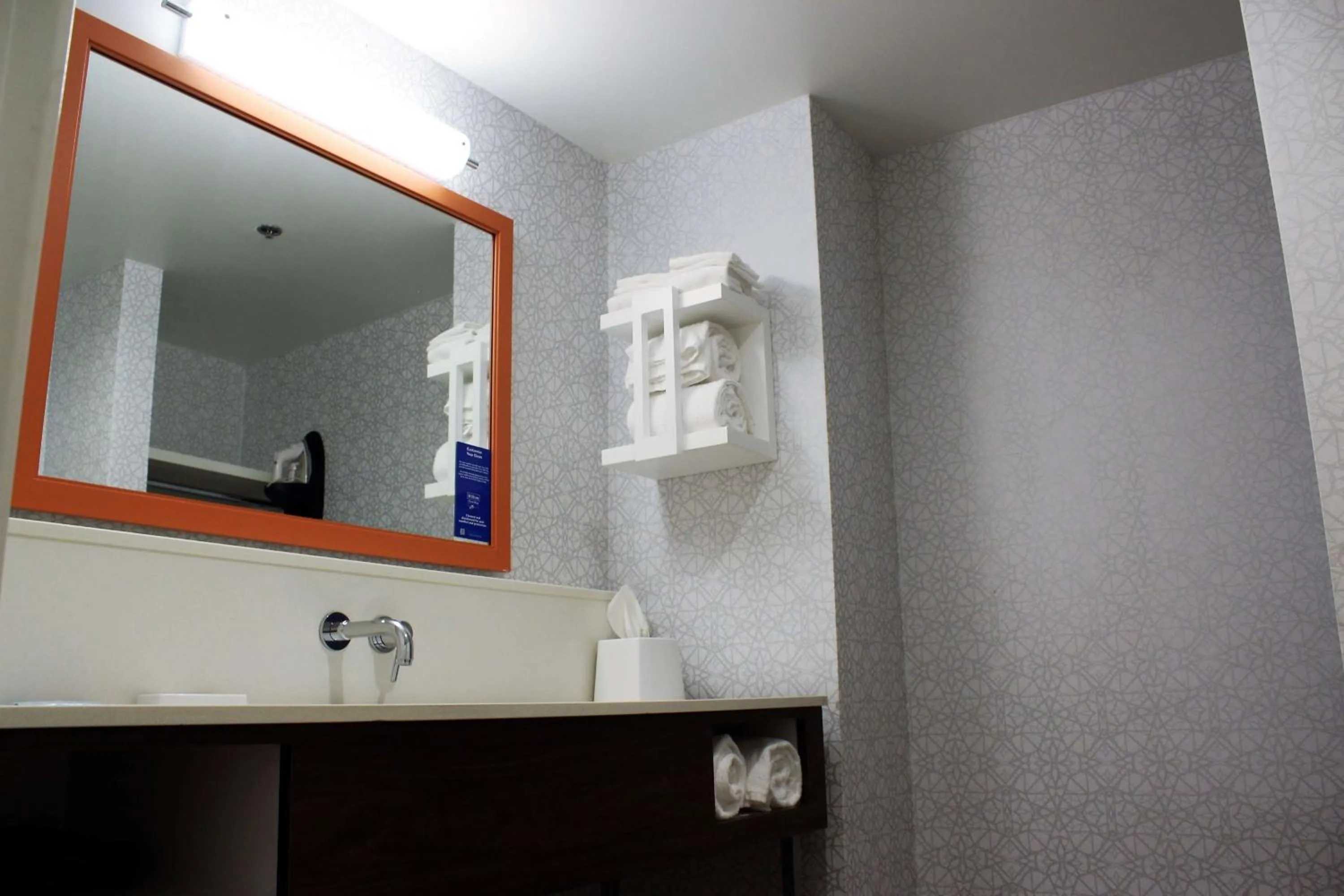 King Room - Mobility Access/Non-Smoking in Hampton Inn Lexington