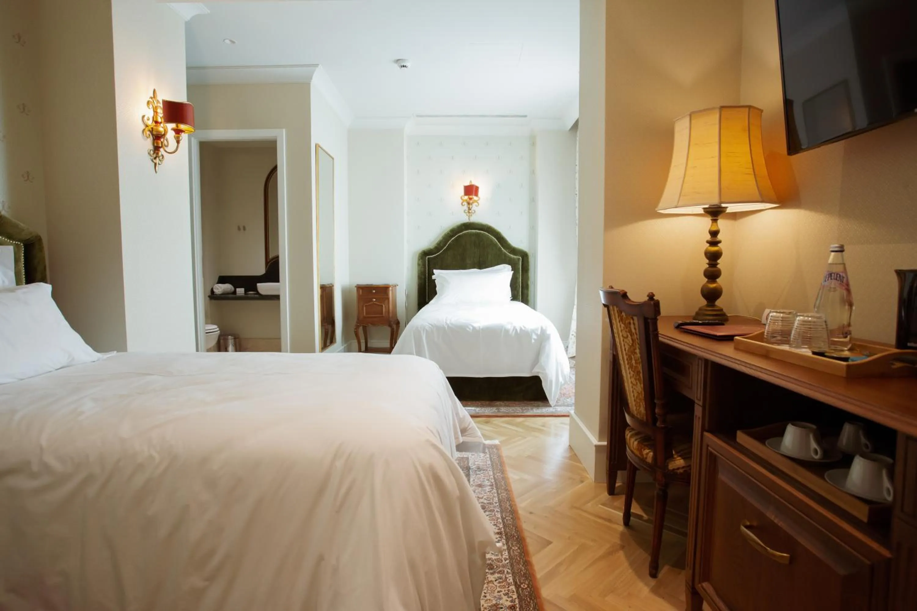 Standard Twin Room - single occupancy in Ebel Boutique Hotel