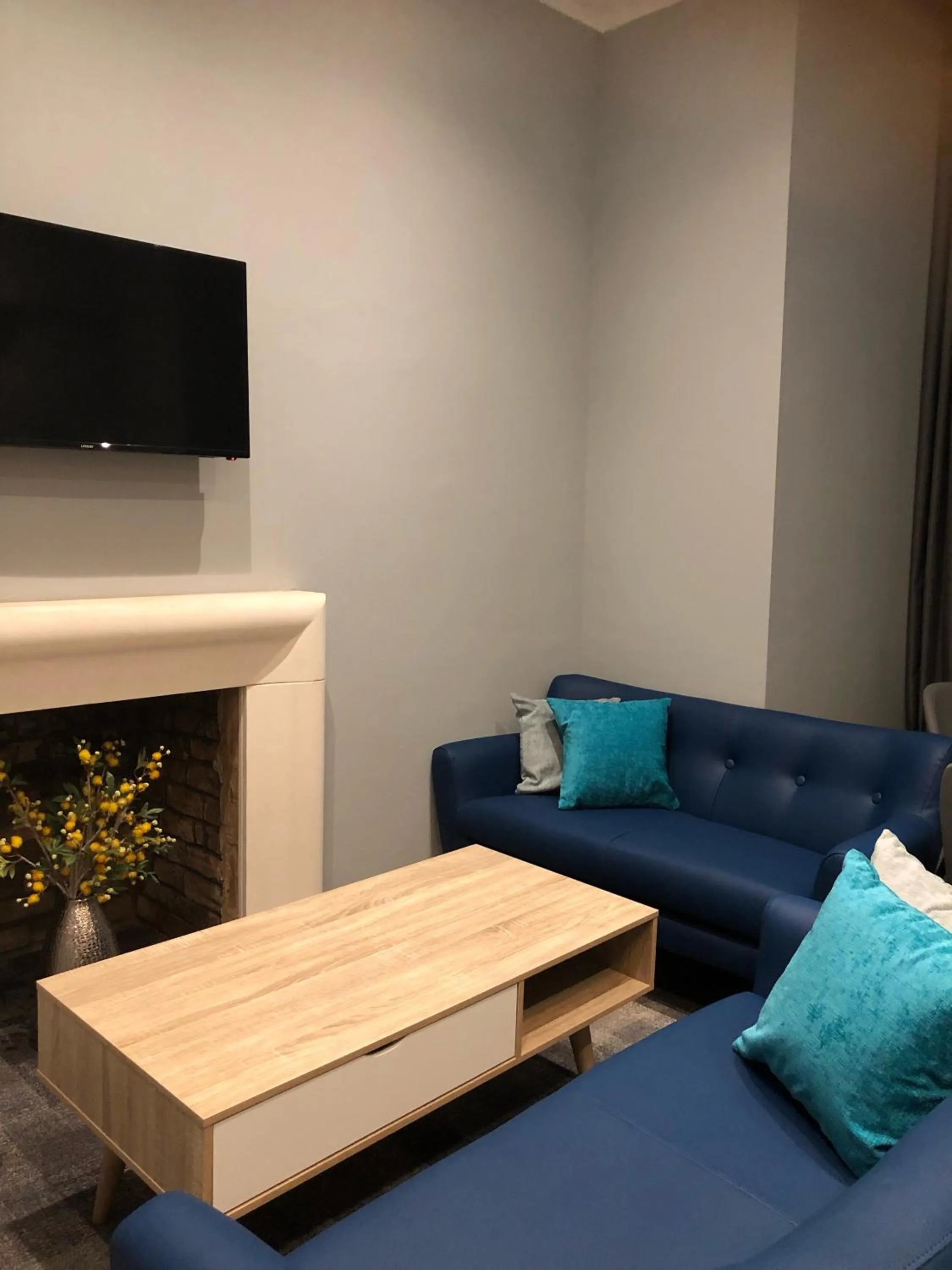 Two-Bedroom Apartment in The Spires Serviced Apartments Cardiff