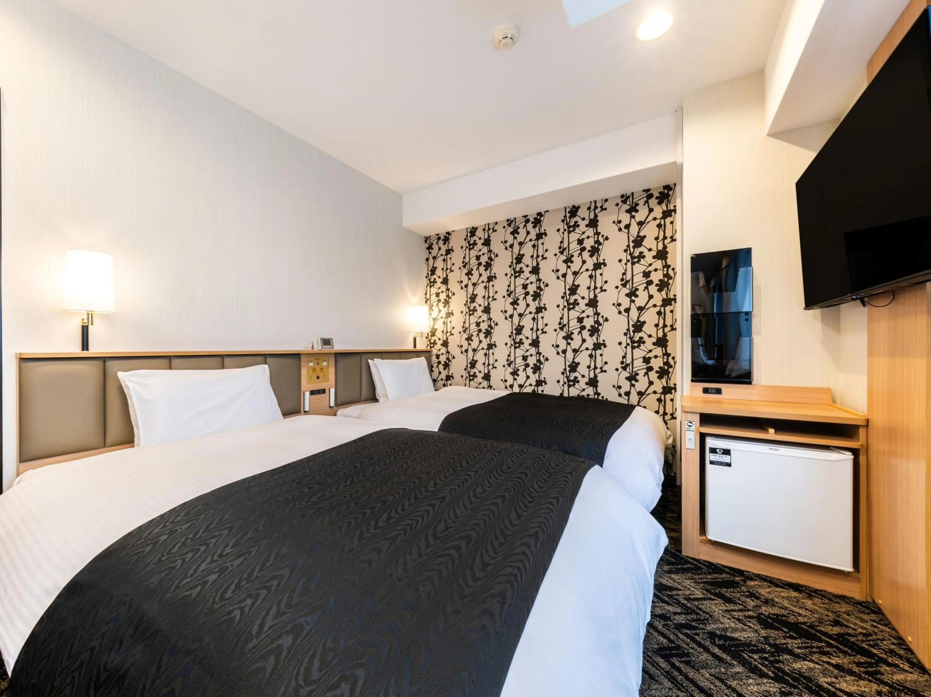 Twin Room - Smoking in APA Hotel Kagoshima Chuo Ekimae