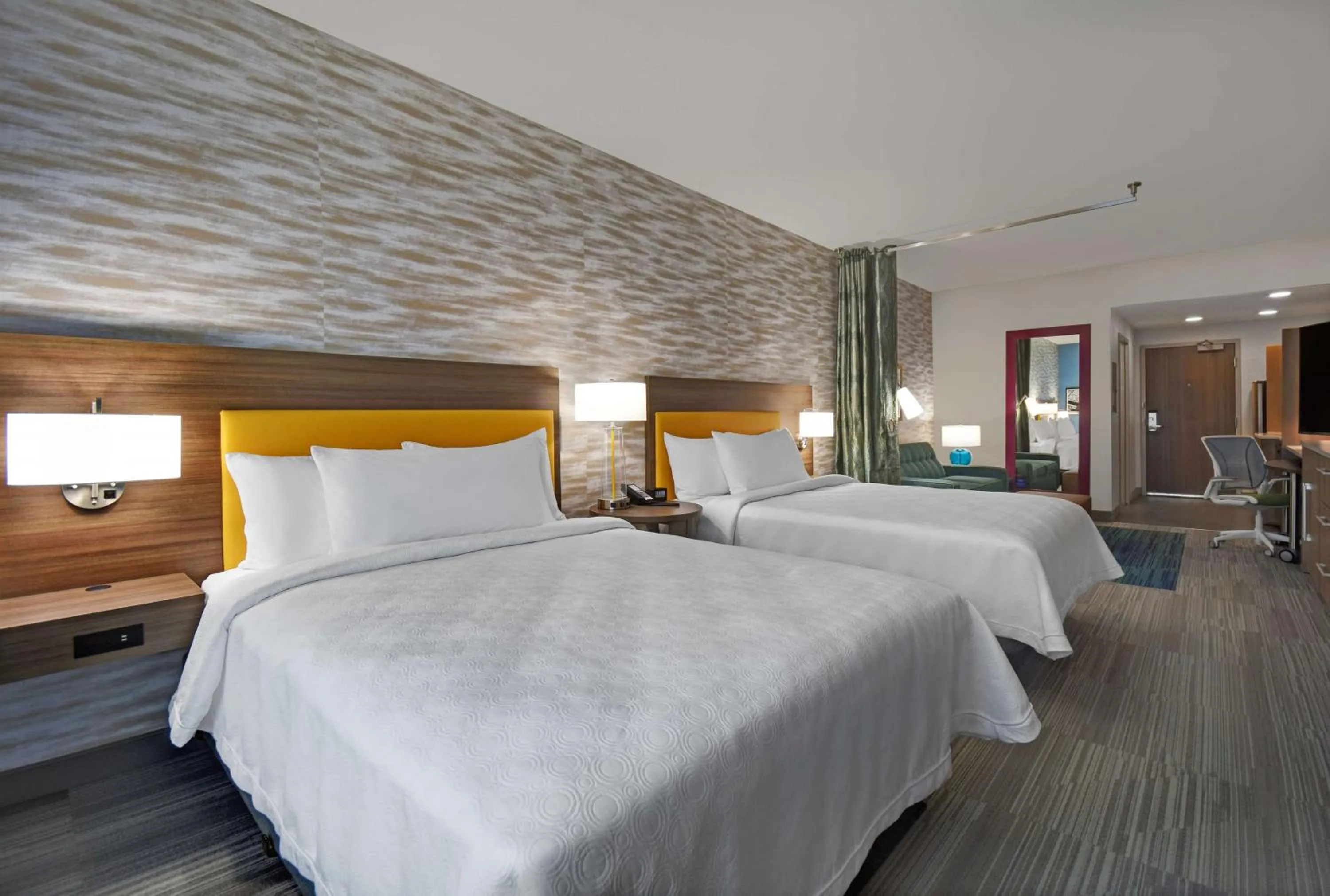 Queen Studio with Two Queen Beds - Mobility and Hearing Access/Non-Smoking in Home2 Suites By Hilton Springdale Cincinnati