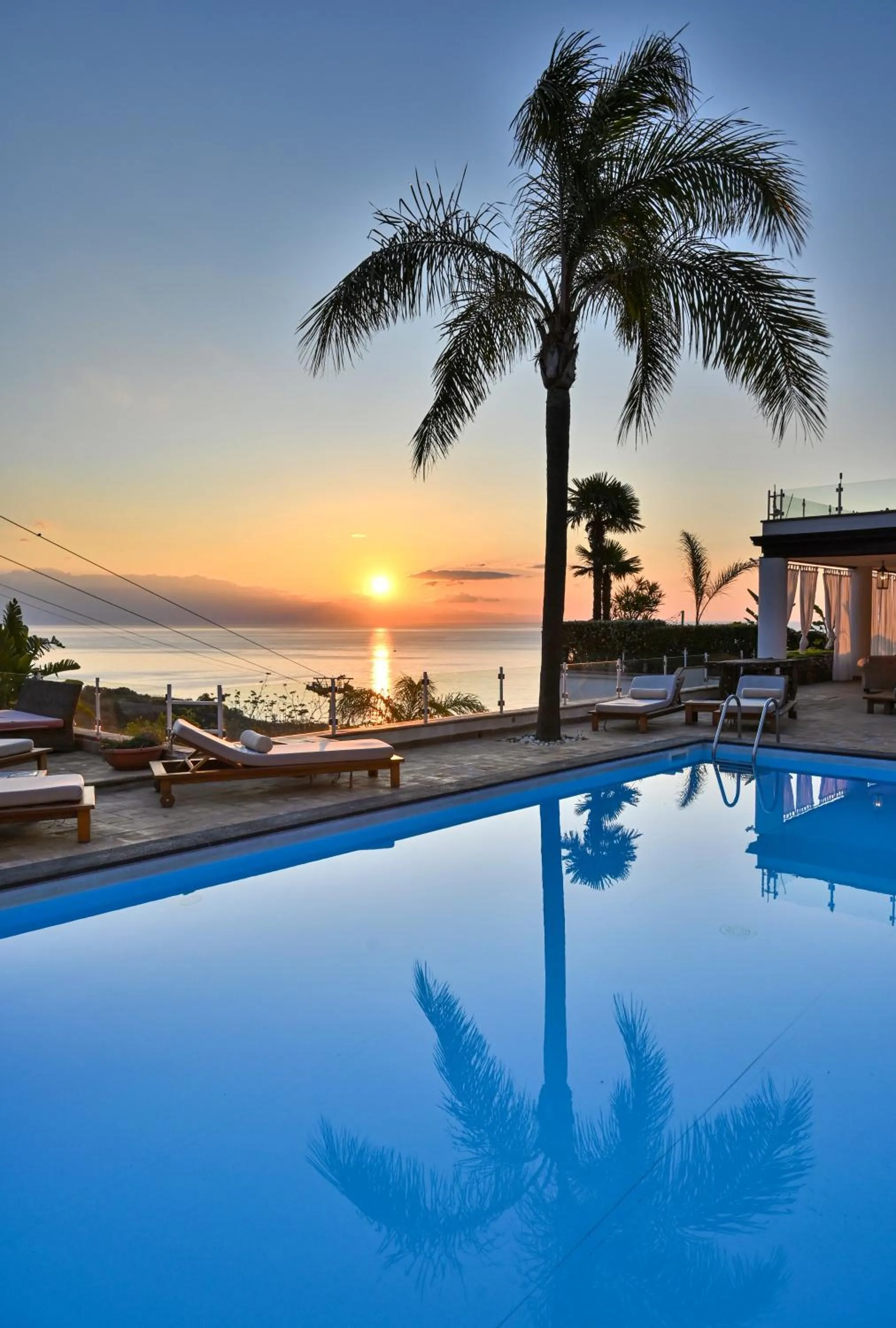 Villa with Private Pool in Villa Zagara Garden Spectacular Sea View in Taormina