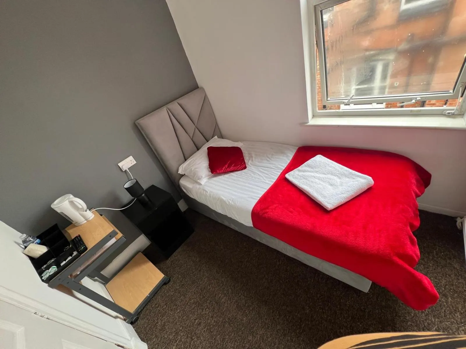 Economy Single Room in Campbells Guest House