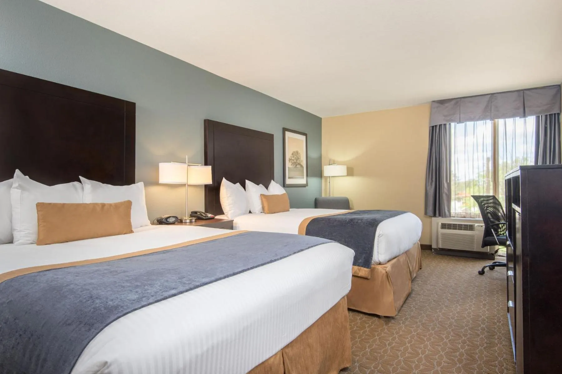 Queen Room with Two Queen Beds - Non-Smoking in Wyndham Garden Texarkana