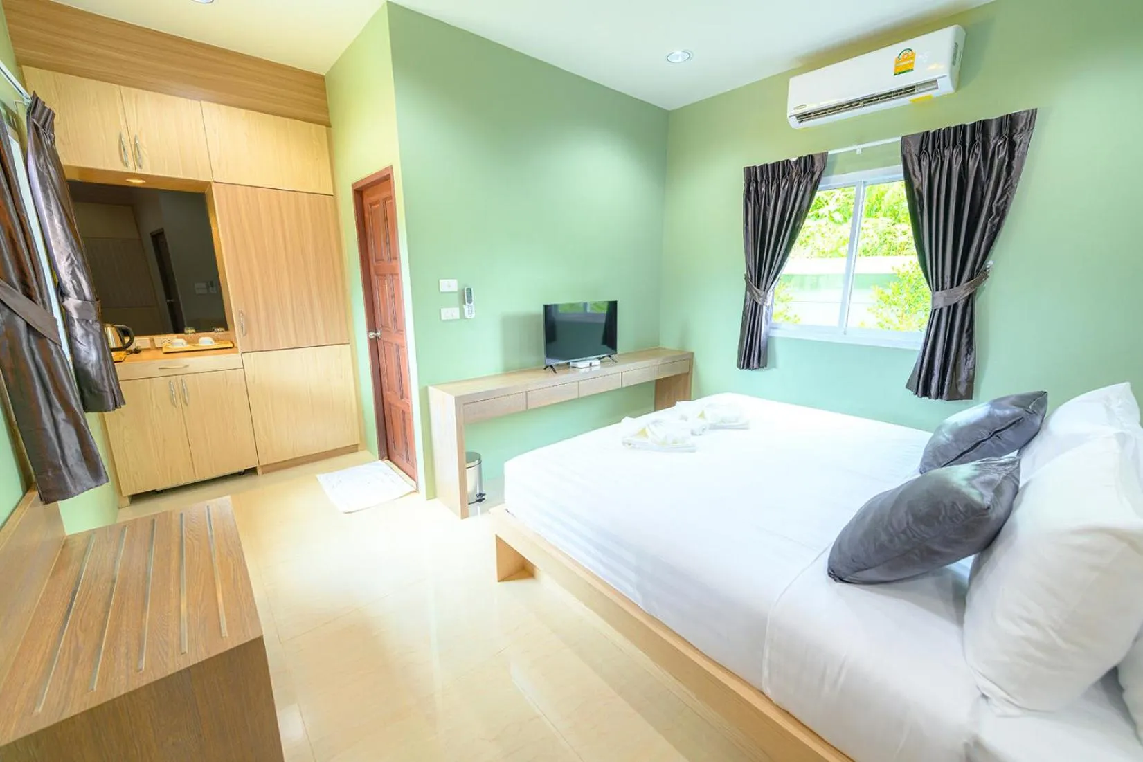 Standard King Room in Avarin Resort