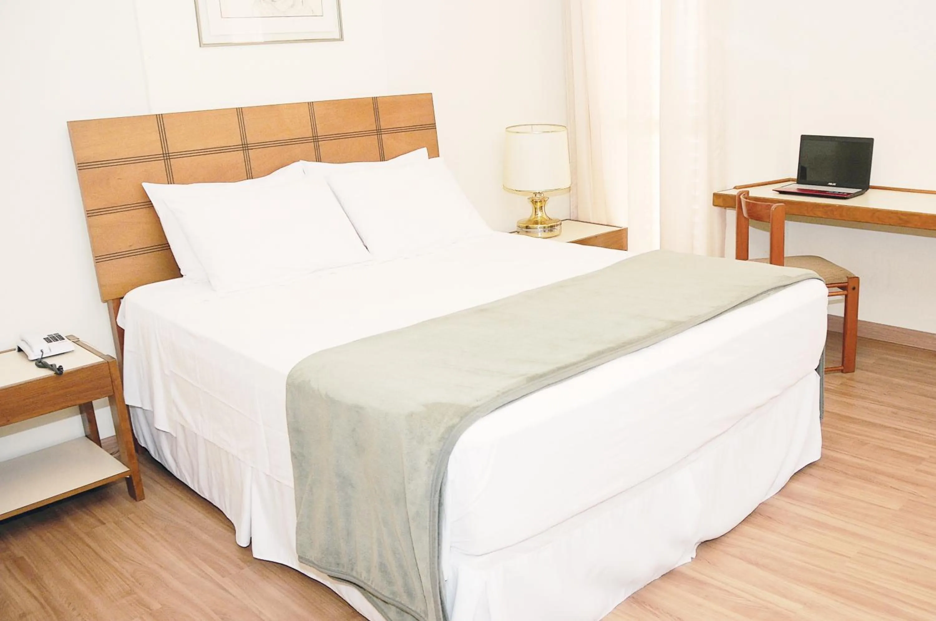 Standard Double Room in Nikkey Palace Hotel