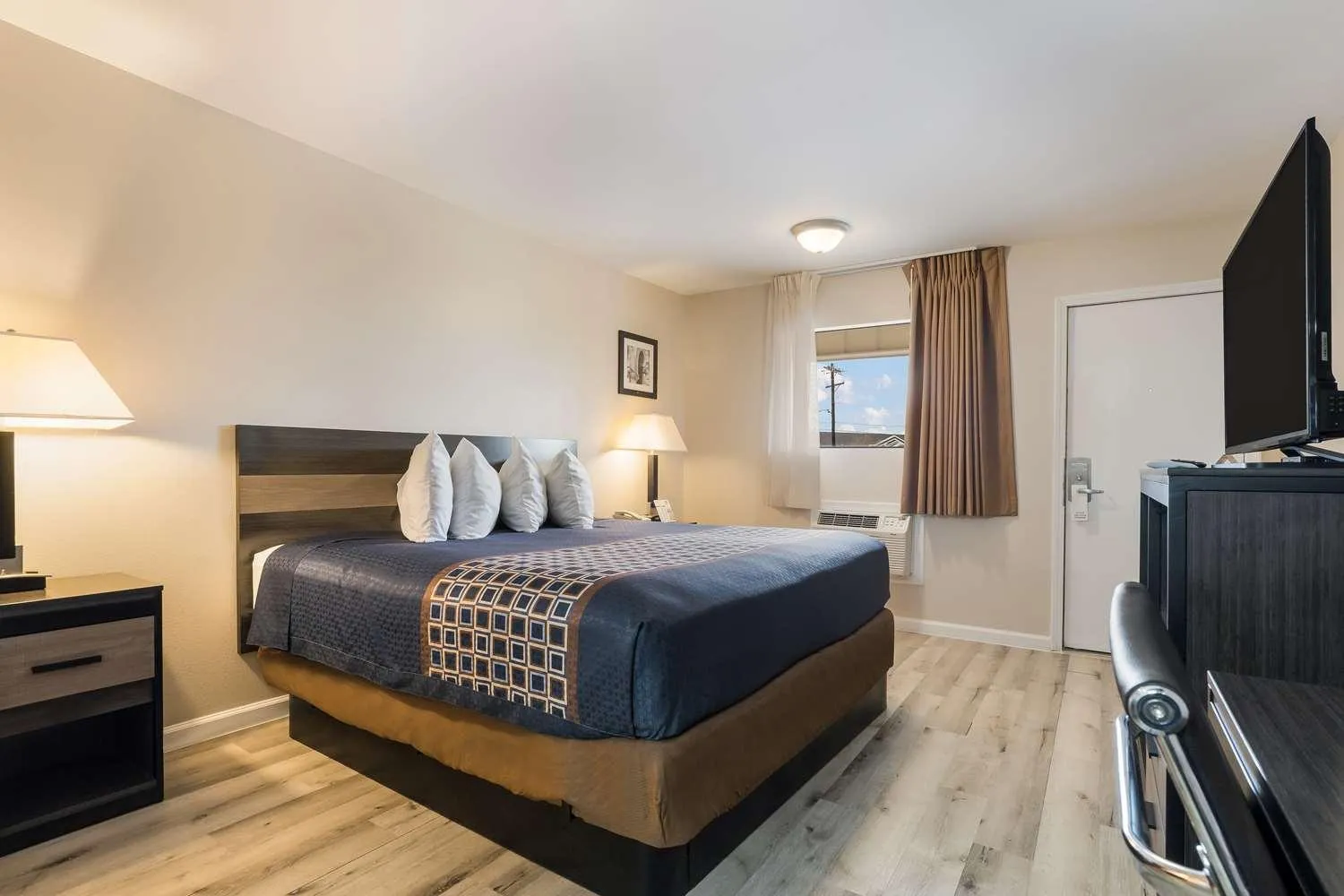 King Room in Americas Best Value Inn Refugio