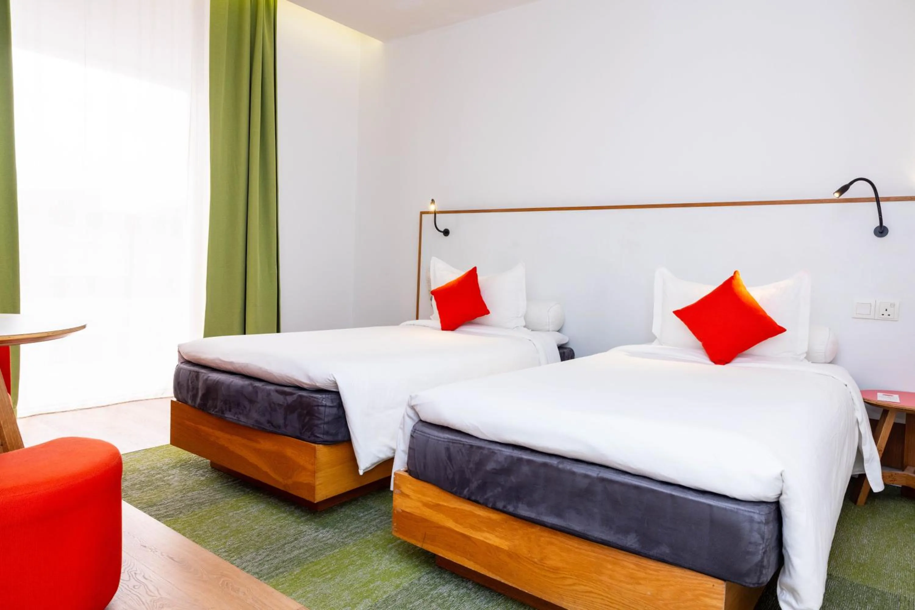 Standard Twin Room in MU Hotel