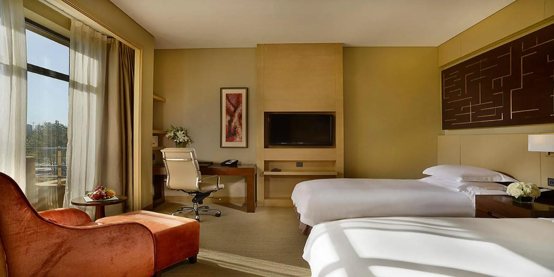 Twin Room - Smoking in Crowne Plaza Ordos, an IHG Hotel