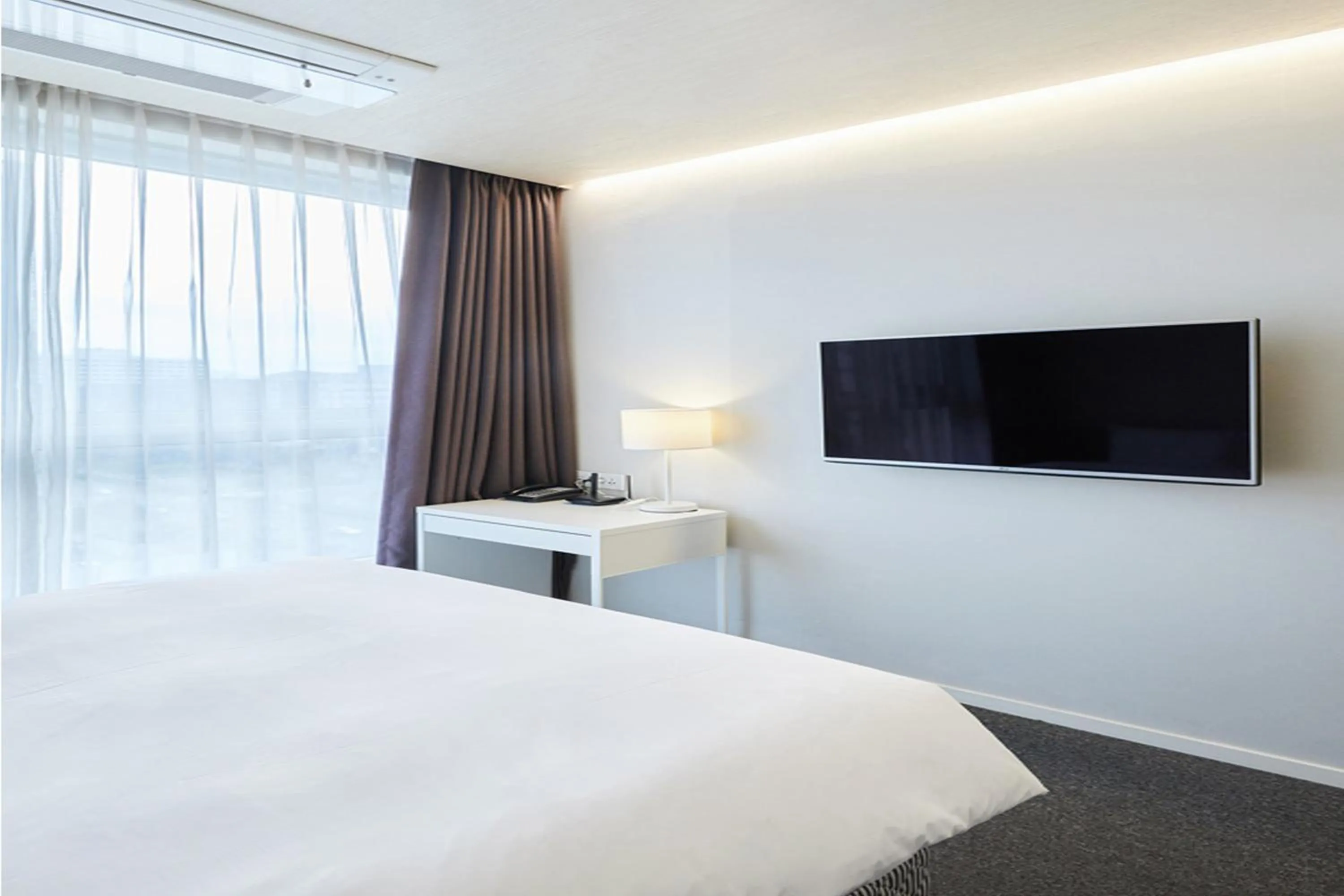 Superior Double Room in Grand City Hotel Changwon