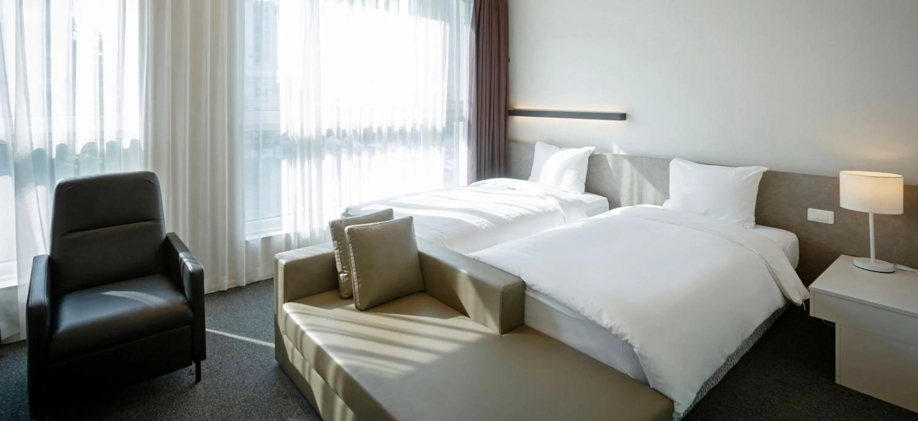 The Grand Gentle Twin with bath in Grand City Hotel Changwon