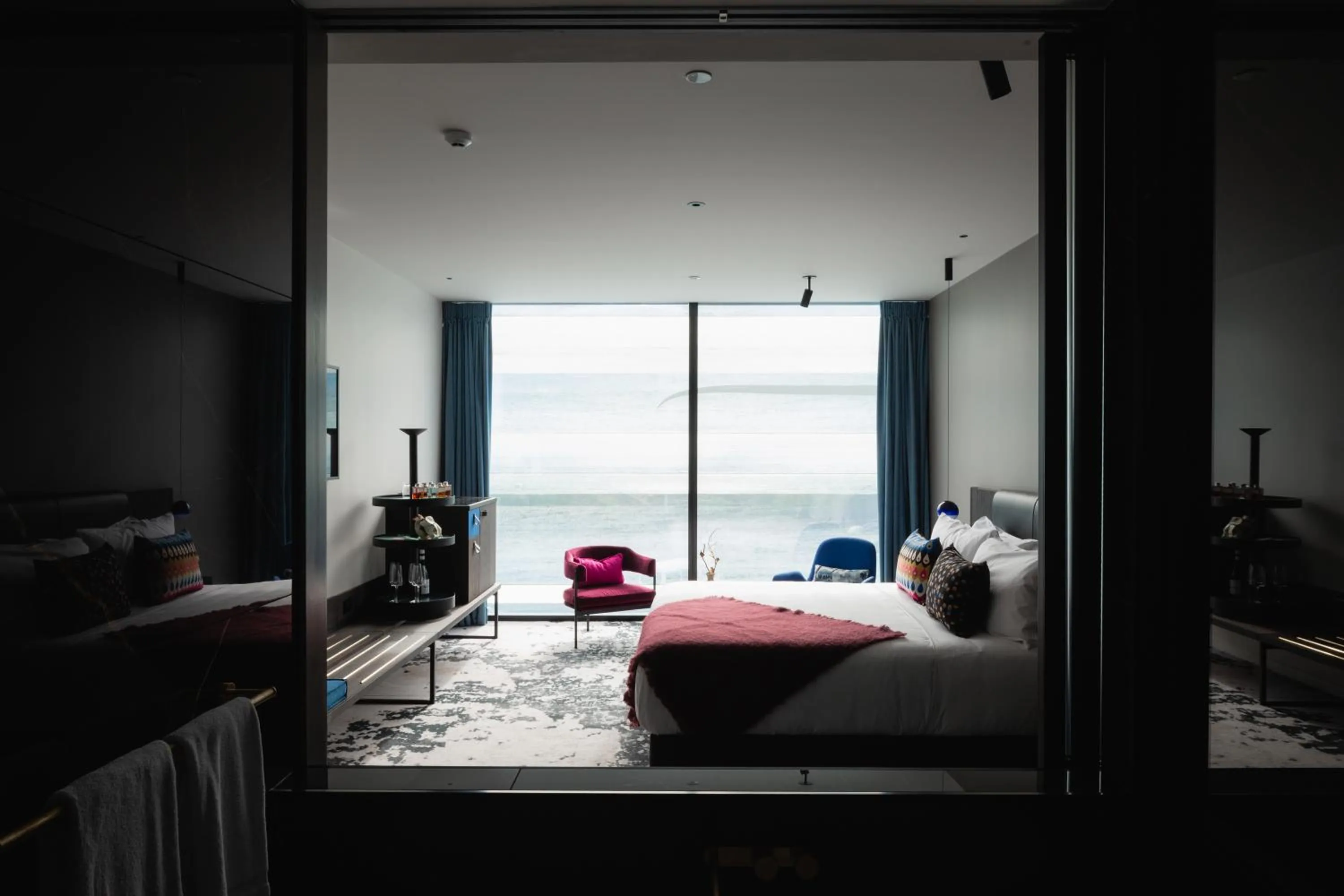 Superior King Room in Ebb-Dunedin