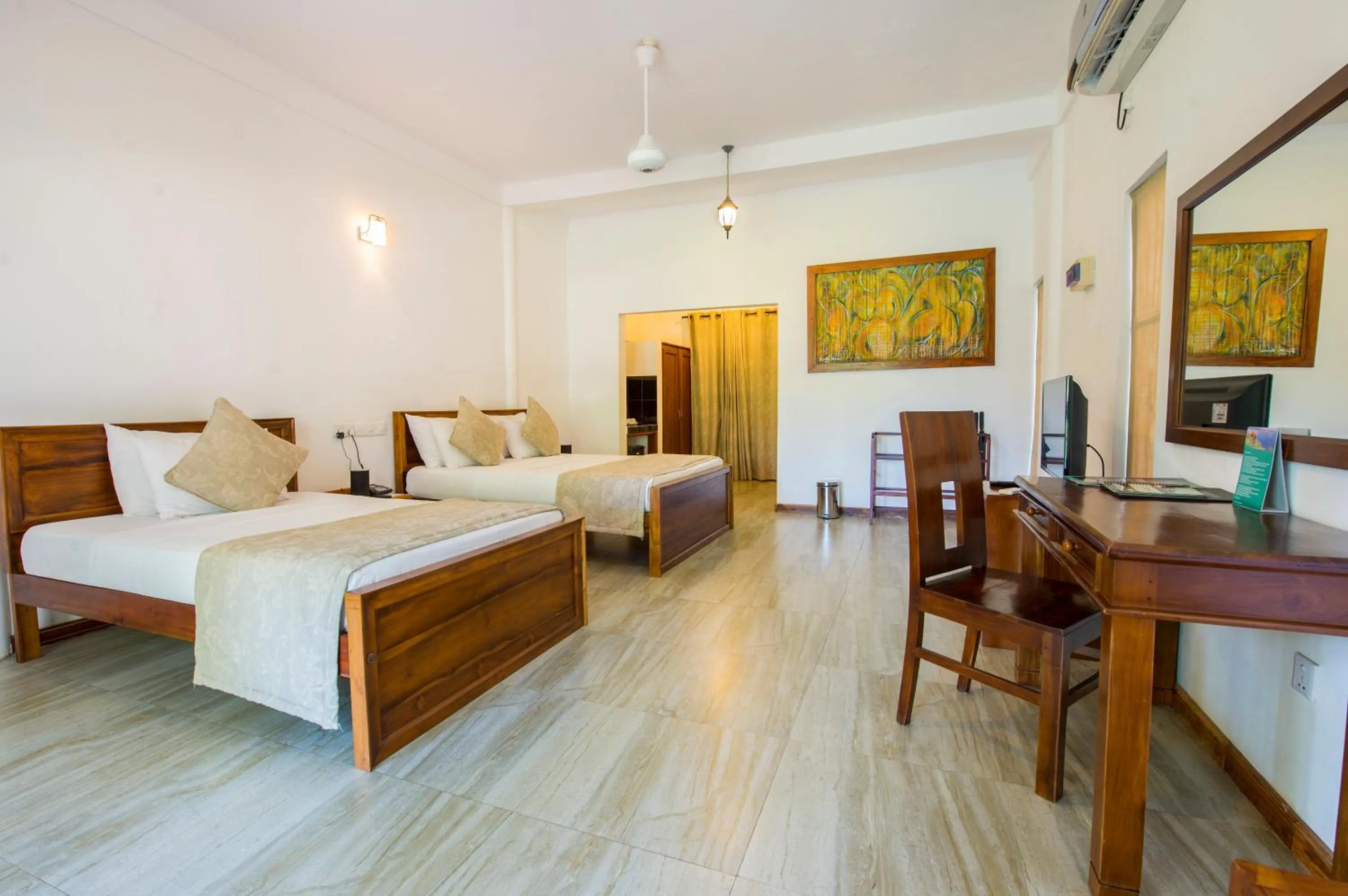 Chalets with pool view  - single occupancy in Kalu's Hideaway Udawalawe