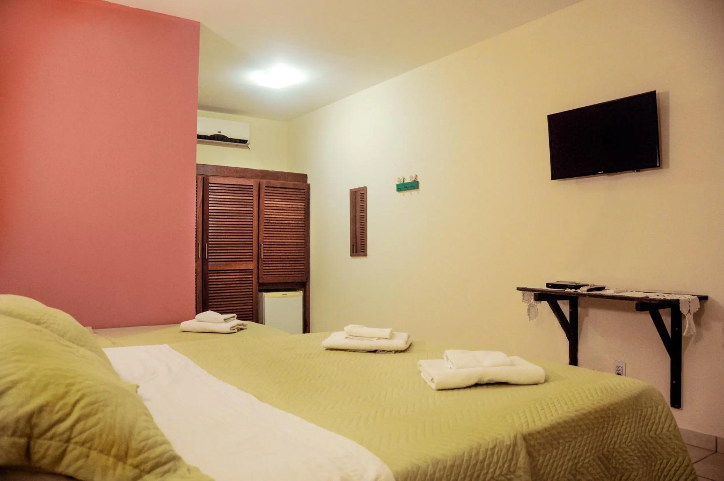 Standard Quadruple Room in Vida do Mar