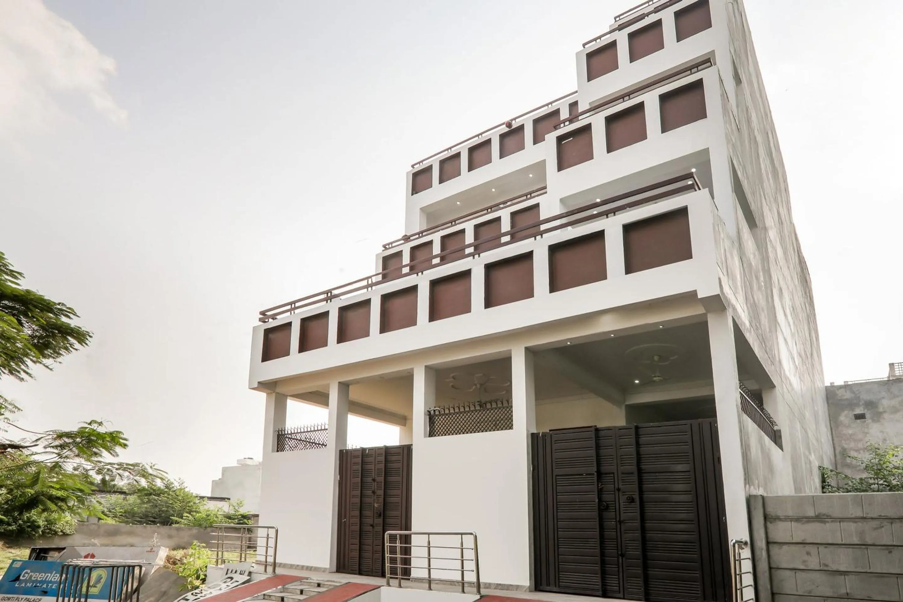 Hotel O Urmila Sadan