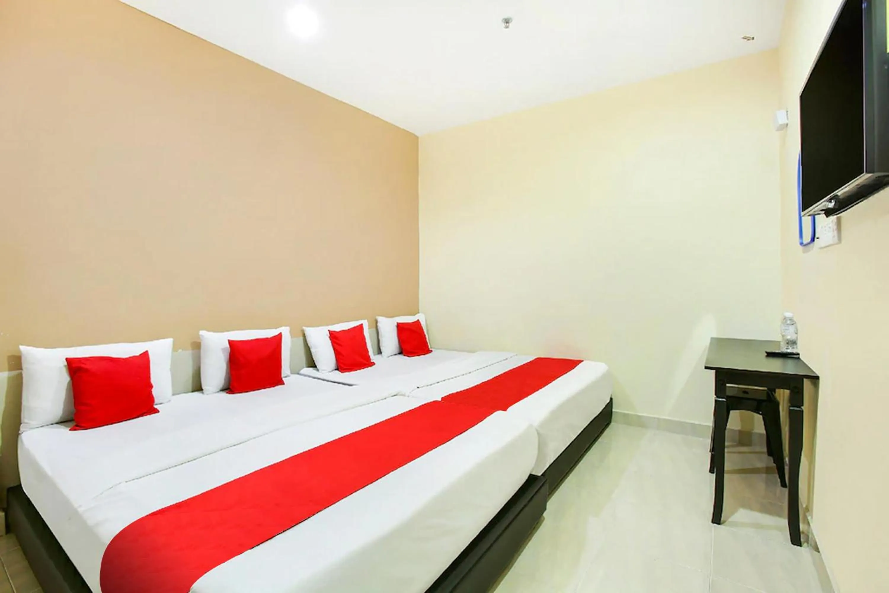 Family Suite in Feringghi Stay Iinn