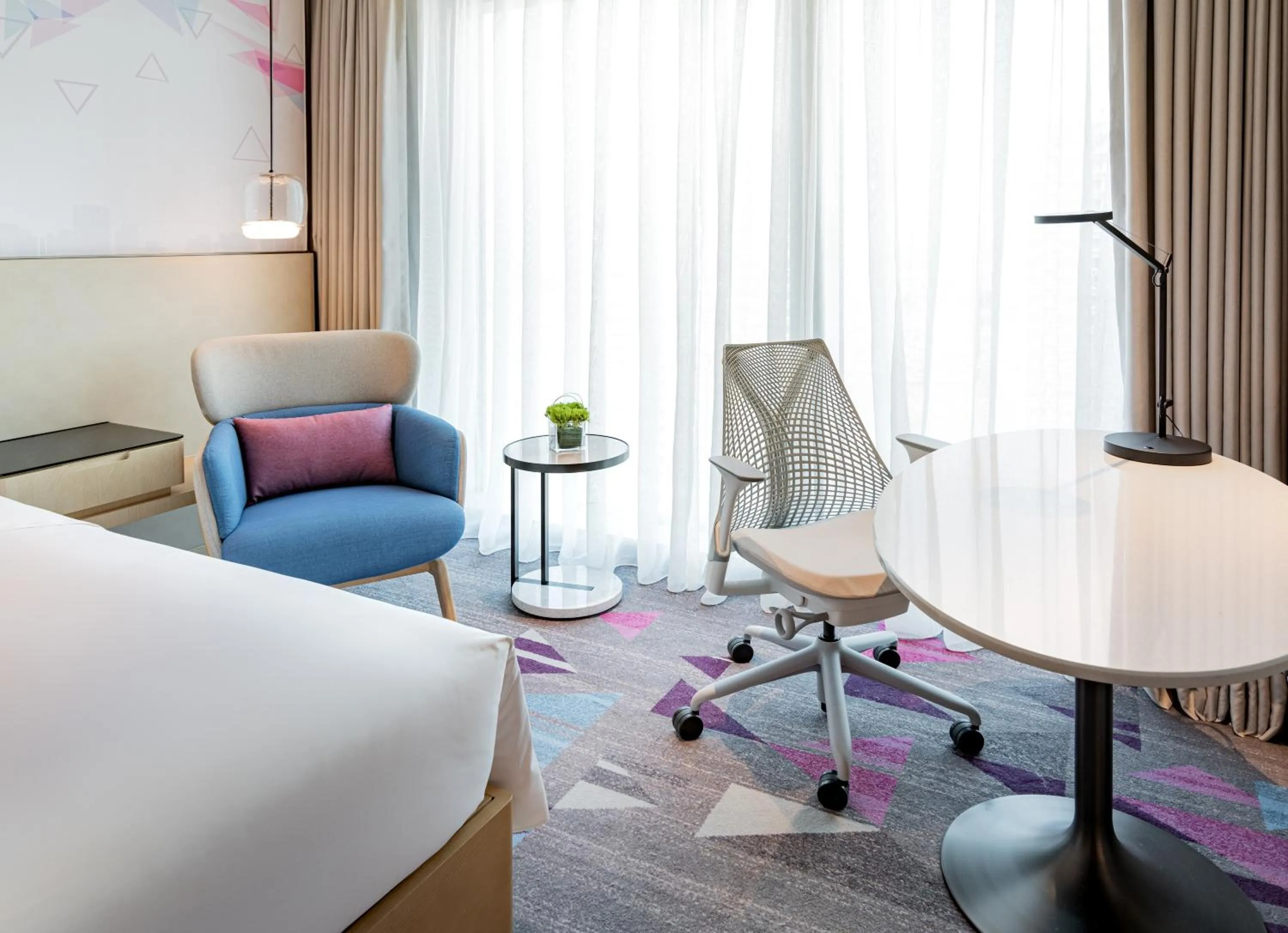 King Room - Mobility Accessible  in Hilton Garden Inn Shenzhen World Exhibition & Convention Center