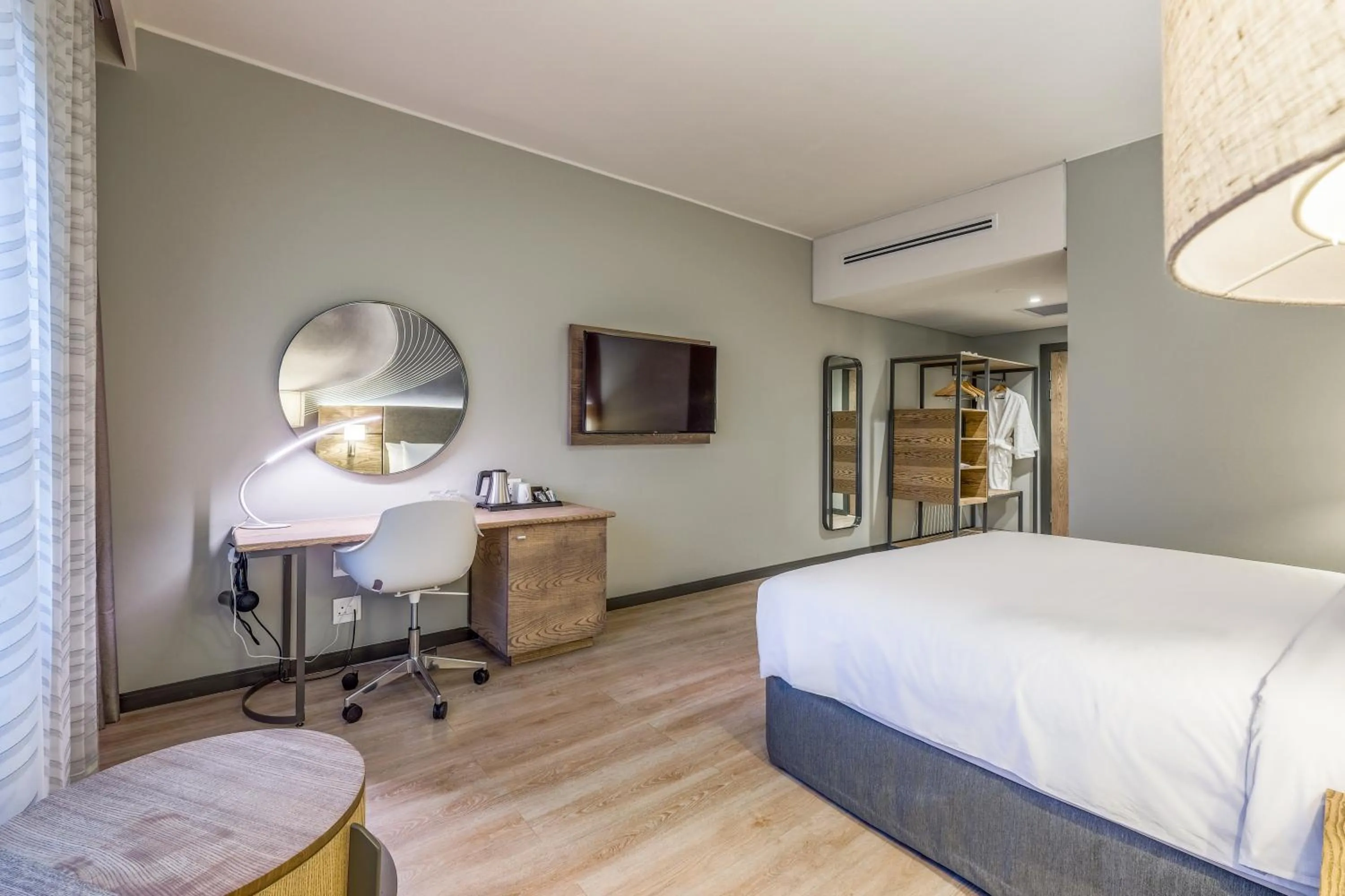 Executive Room in Radisson Hotel and Convention Centre OR Tambo Airport