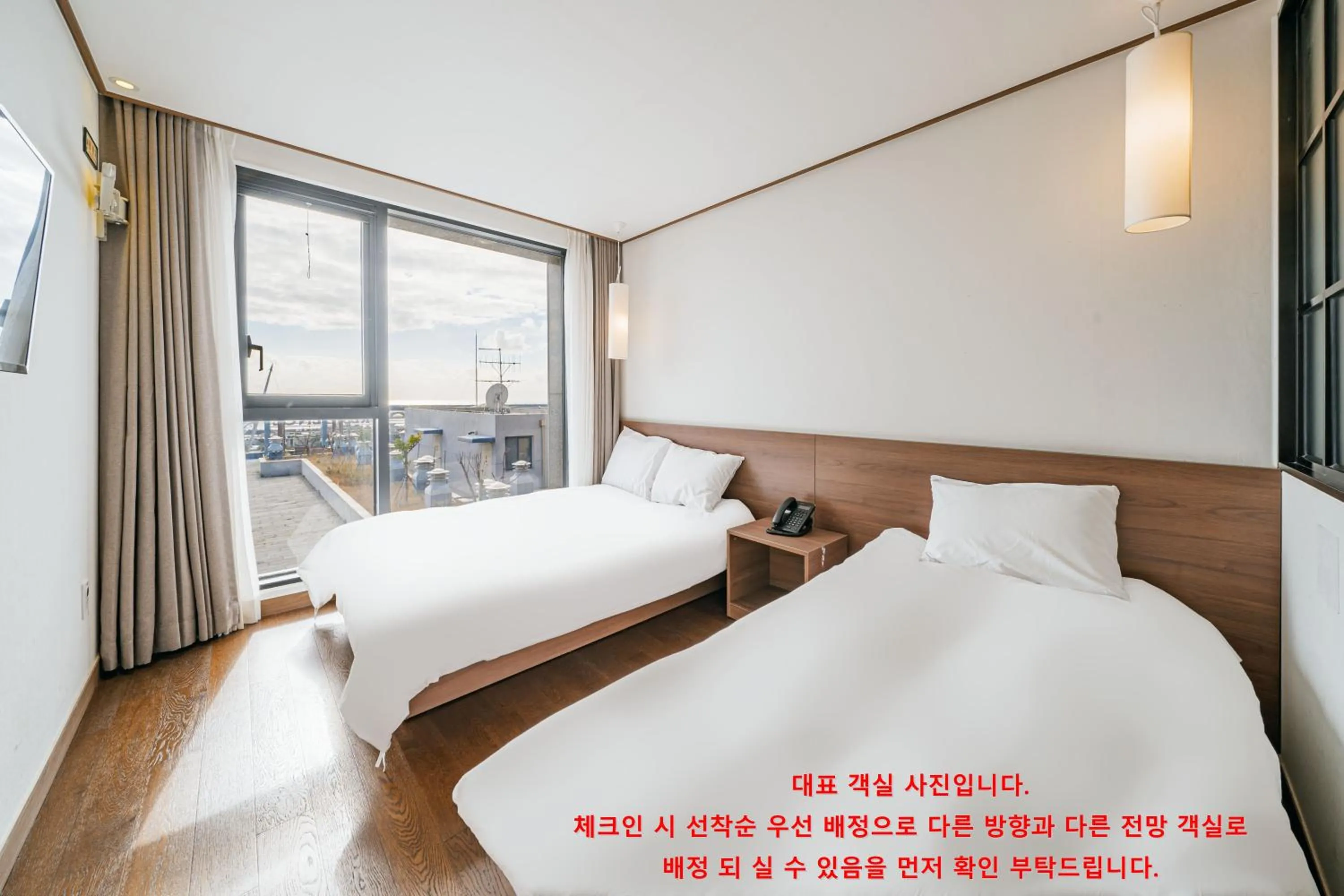 Family Twin Room in Tamara Jeju hotel