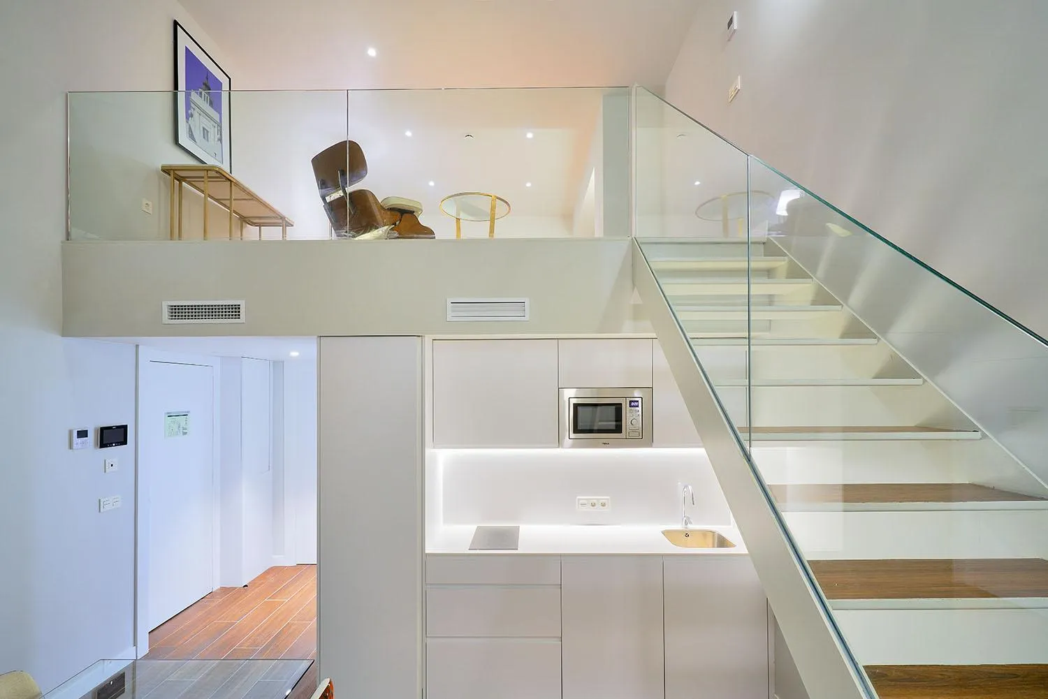 Duplex Apartment in Tandem Torres de Cádiz Suites