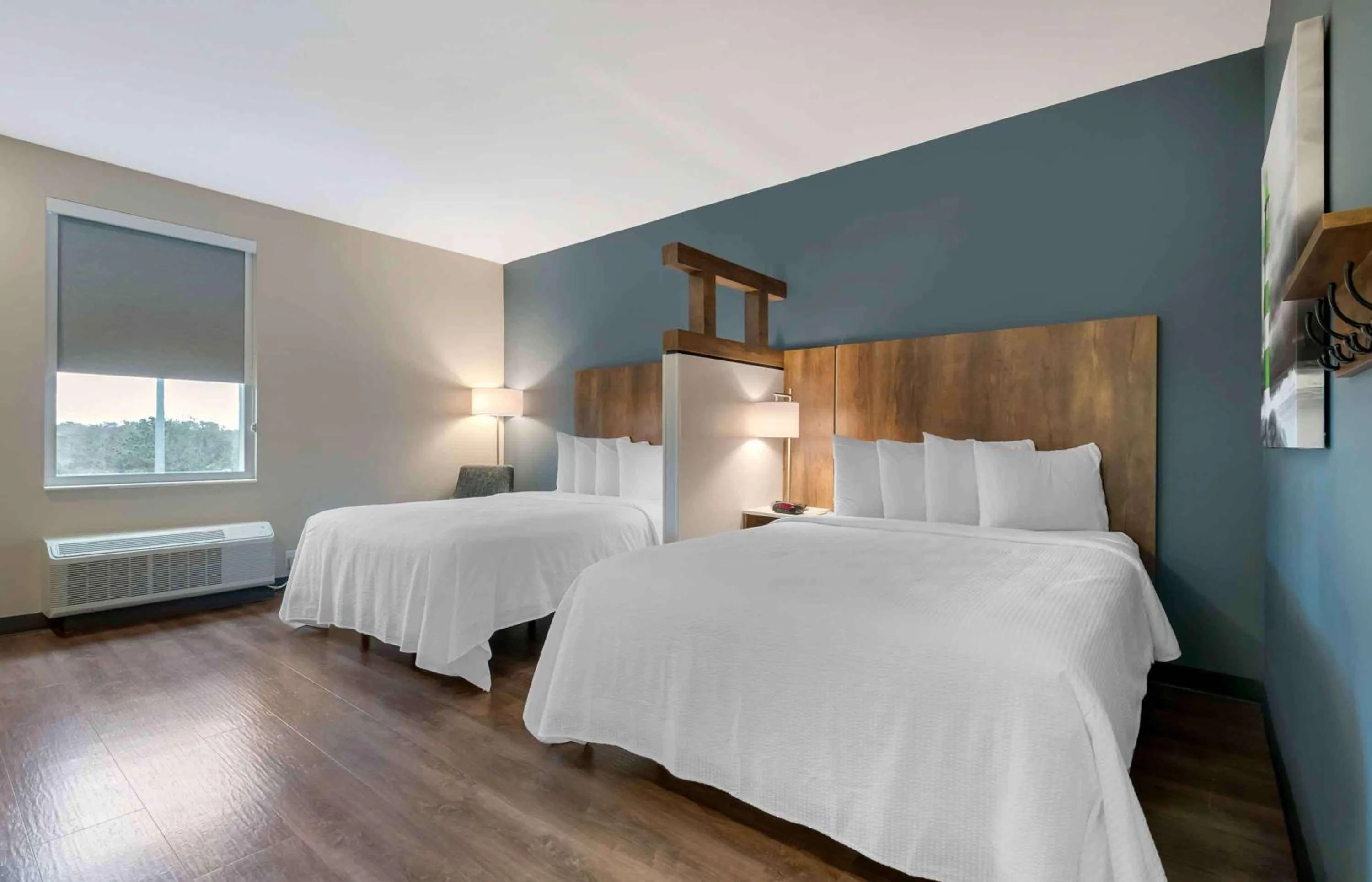 Superior Studio in Extended Stay America Premier Suites - Daytona Beach - Ormond Beach