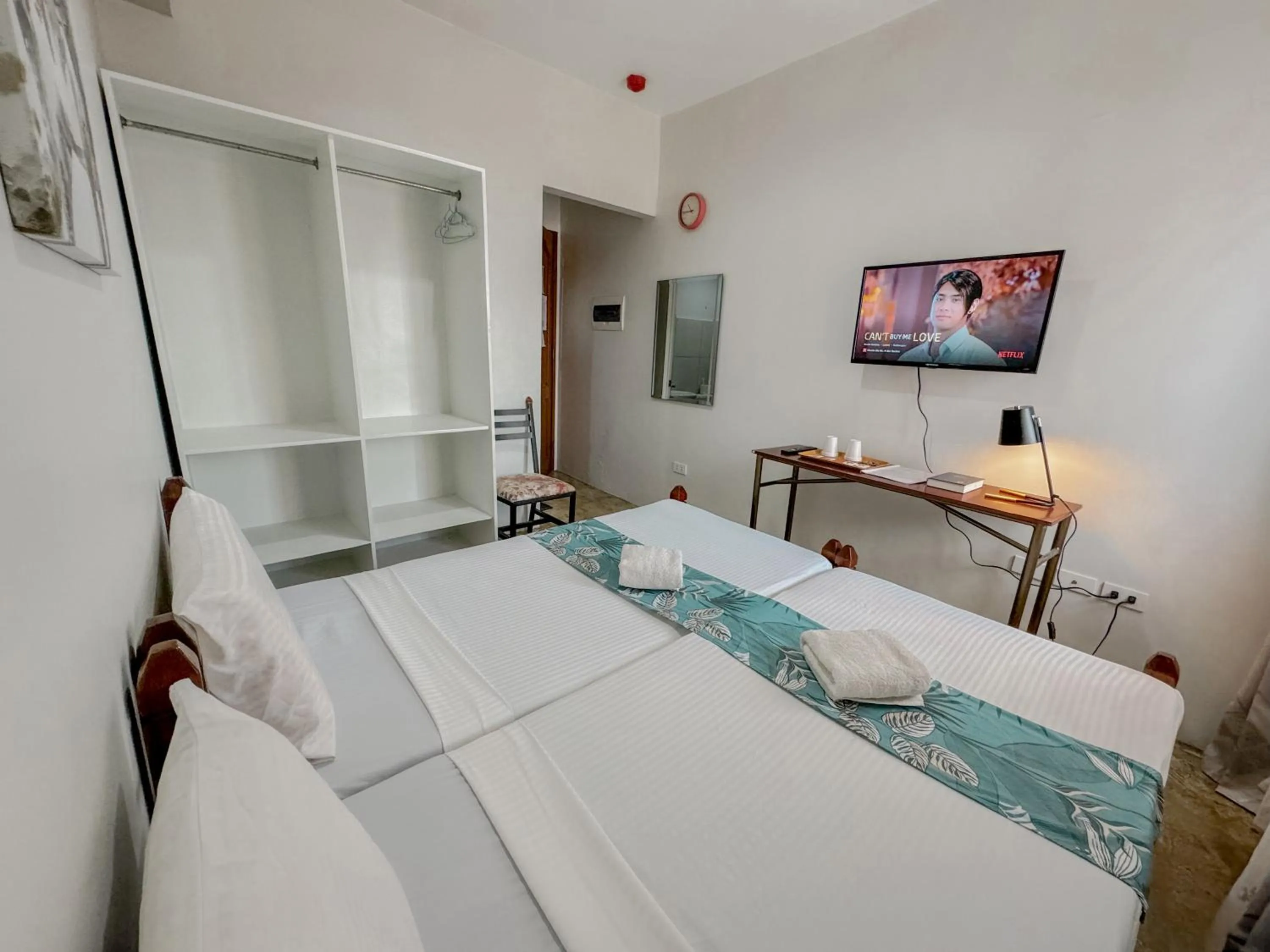 Deluxe Twin Room in Gplace Hotel