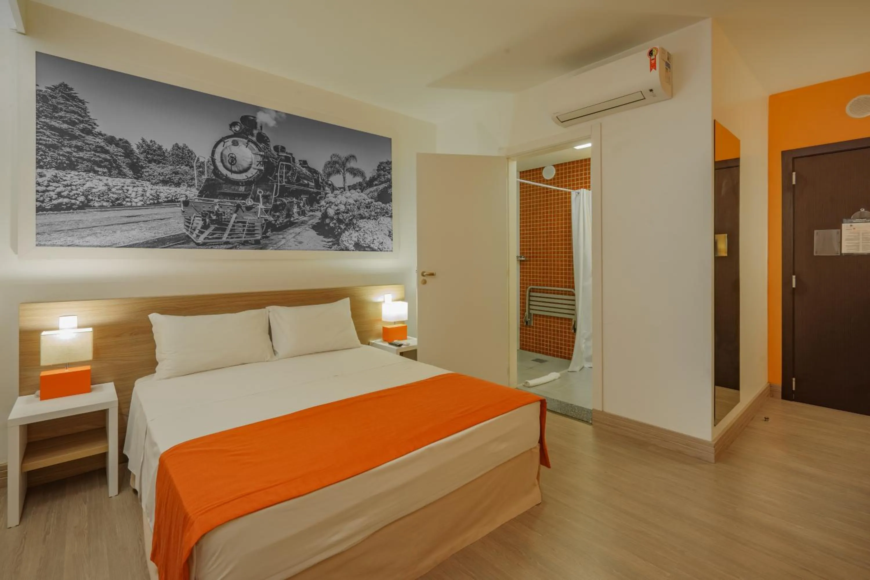Double Room - single occupancy - Disability Access in Slim Bento Gonçalves