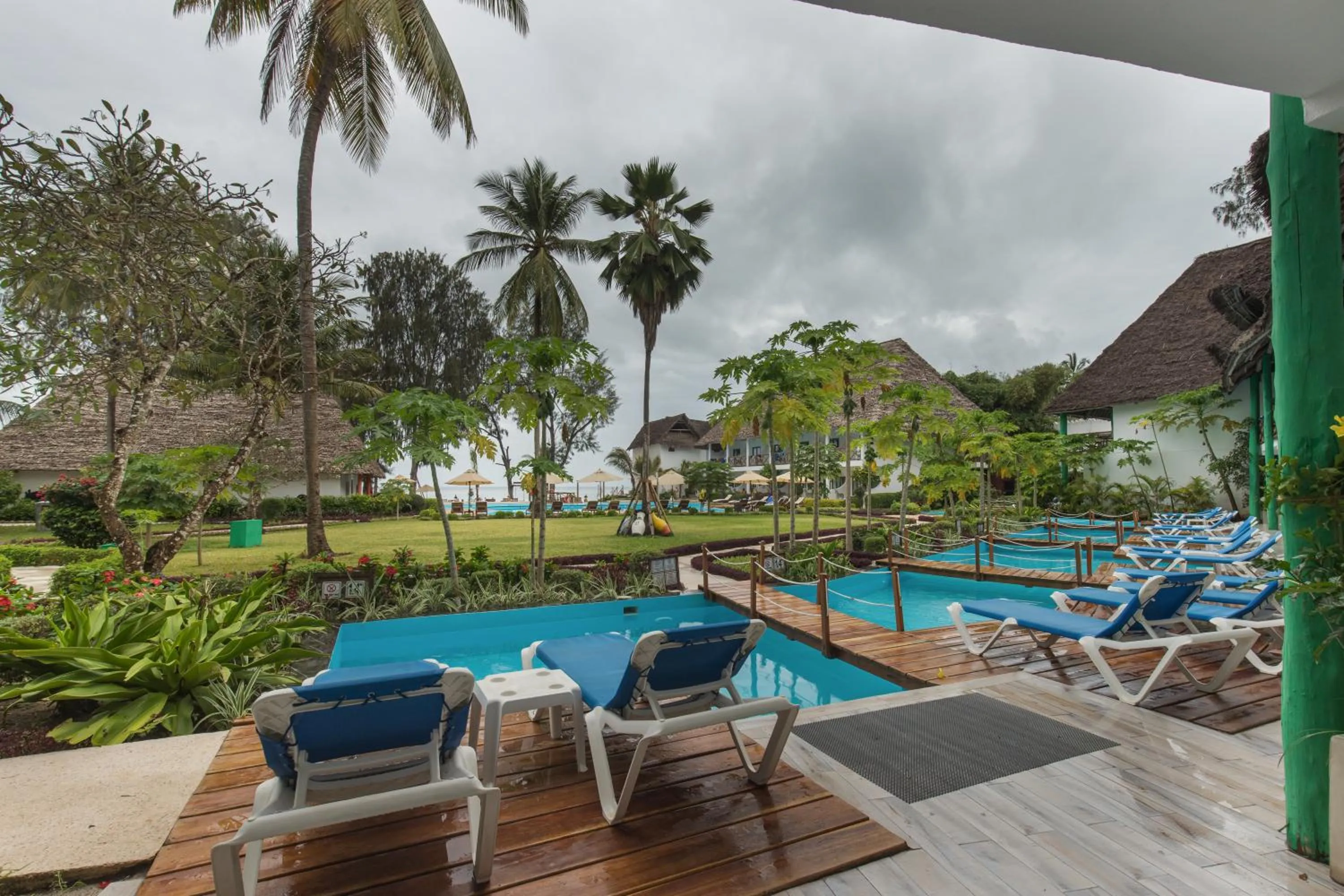 Swim Up Sea view in Kiwengwa Beach Resort