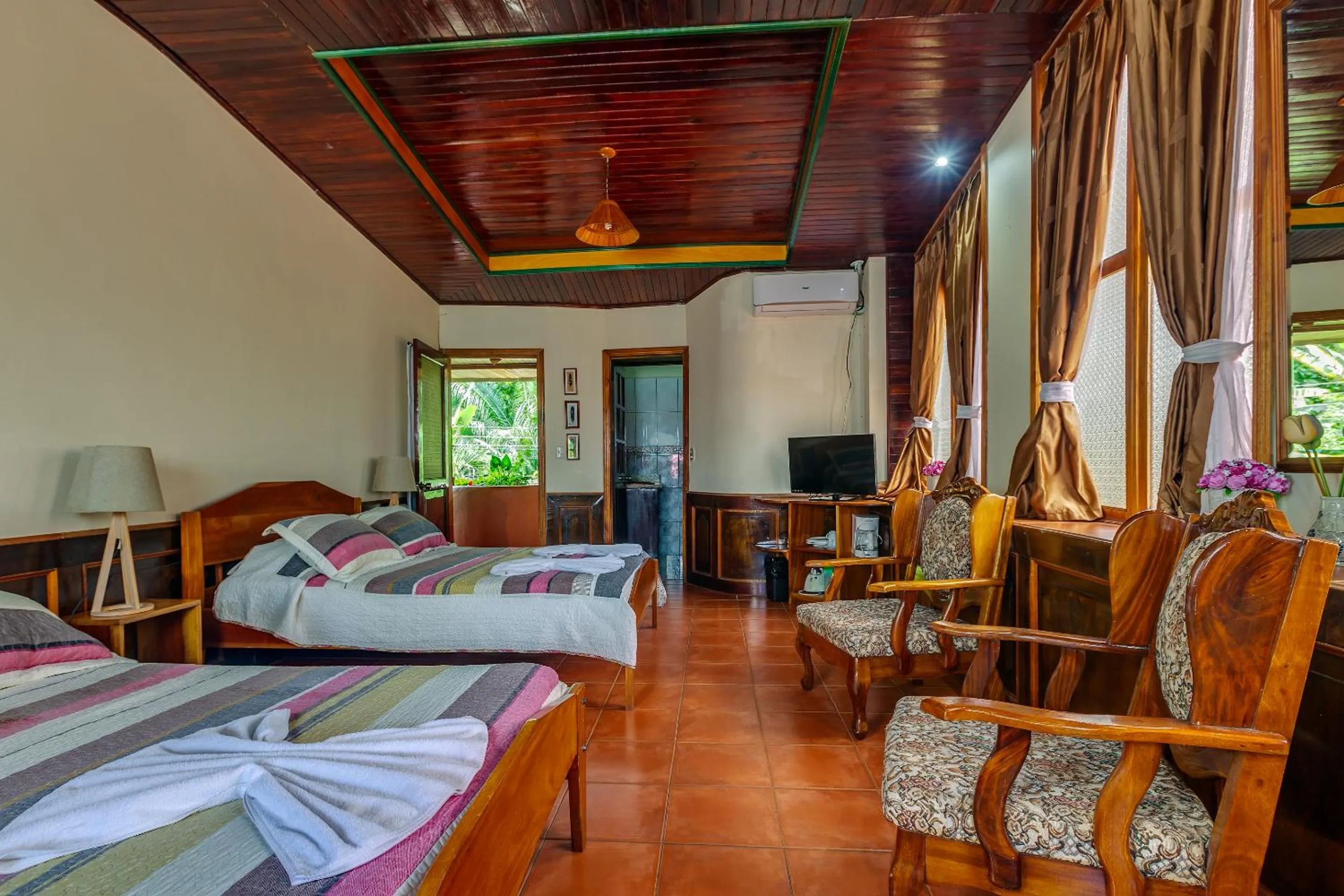 Standard Quadruple Room in Hotel Mar de Luz