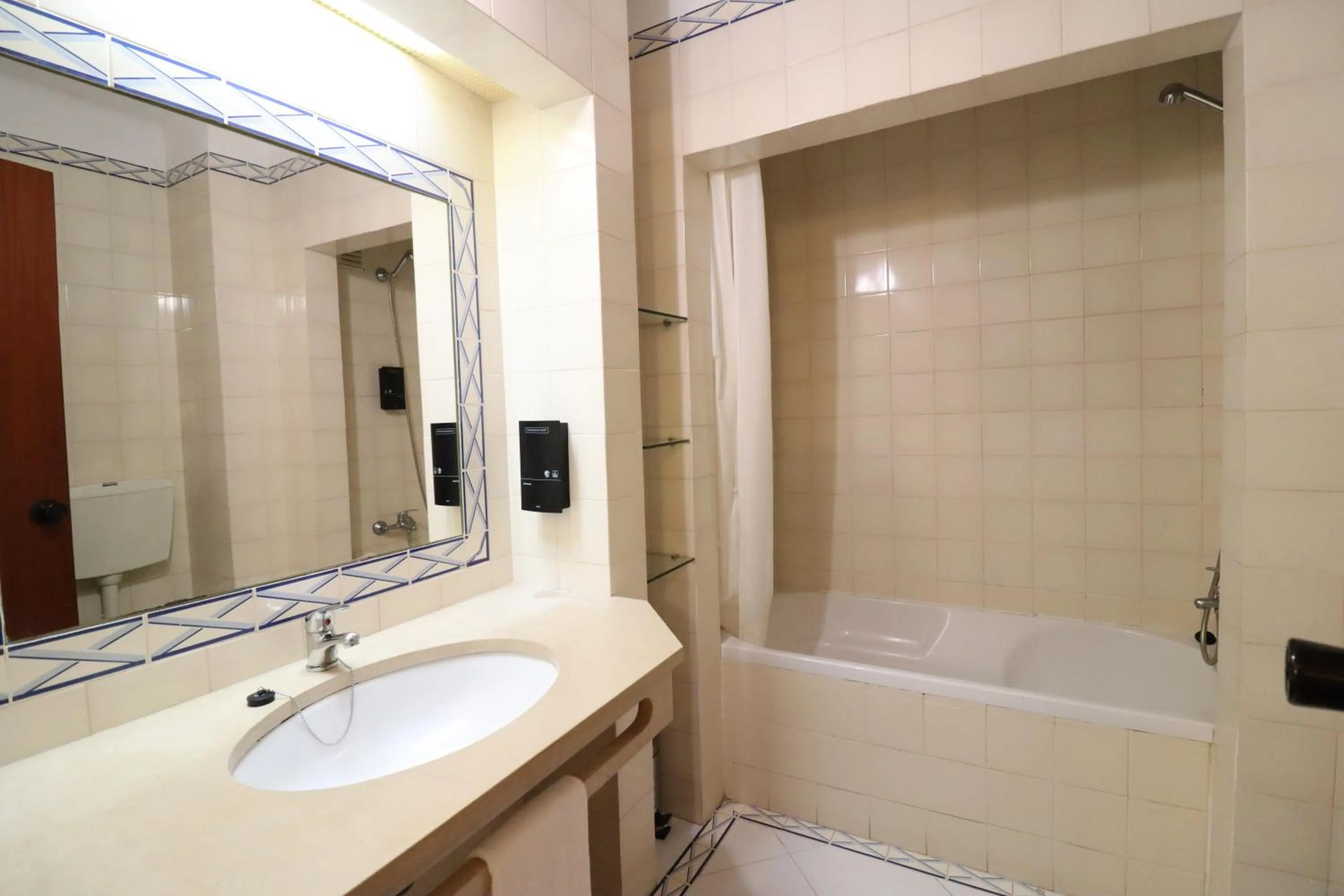 Studio in Bellavista Avenida By BeGuest