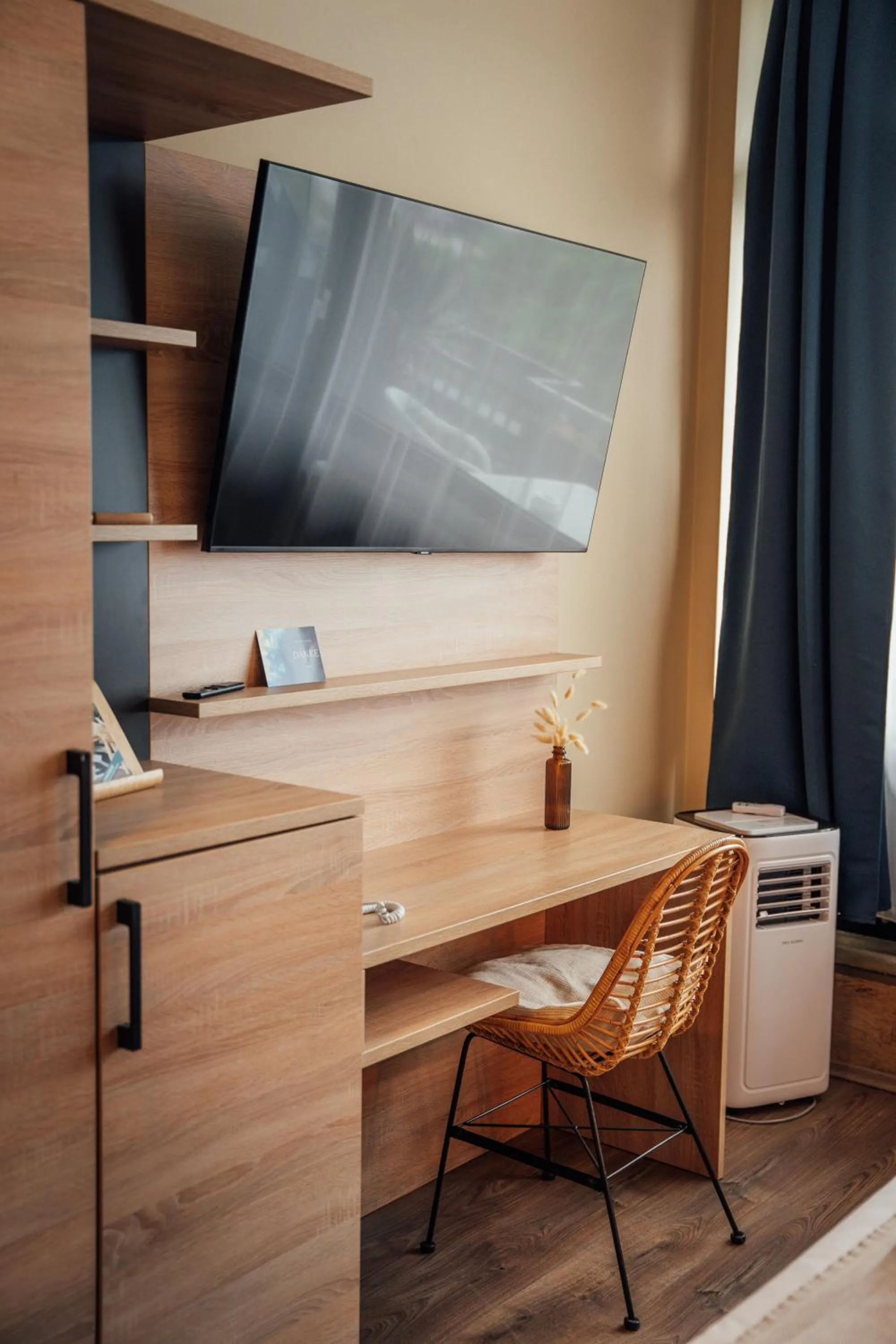 Hotel Double Room in Aqua Hotel