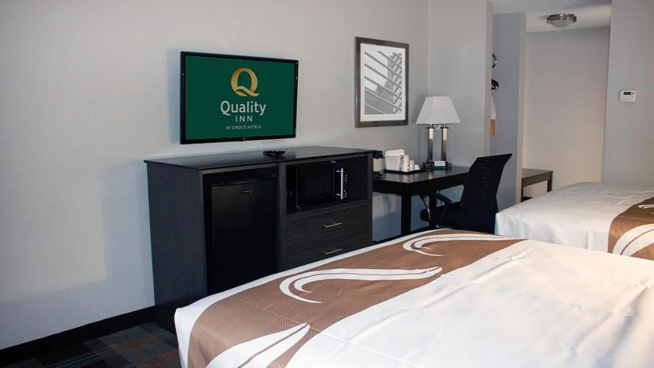 Standard Queen Room with Two Queen Beds - Non-Smoking in Quality Inn
