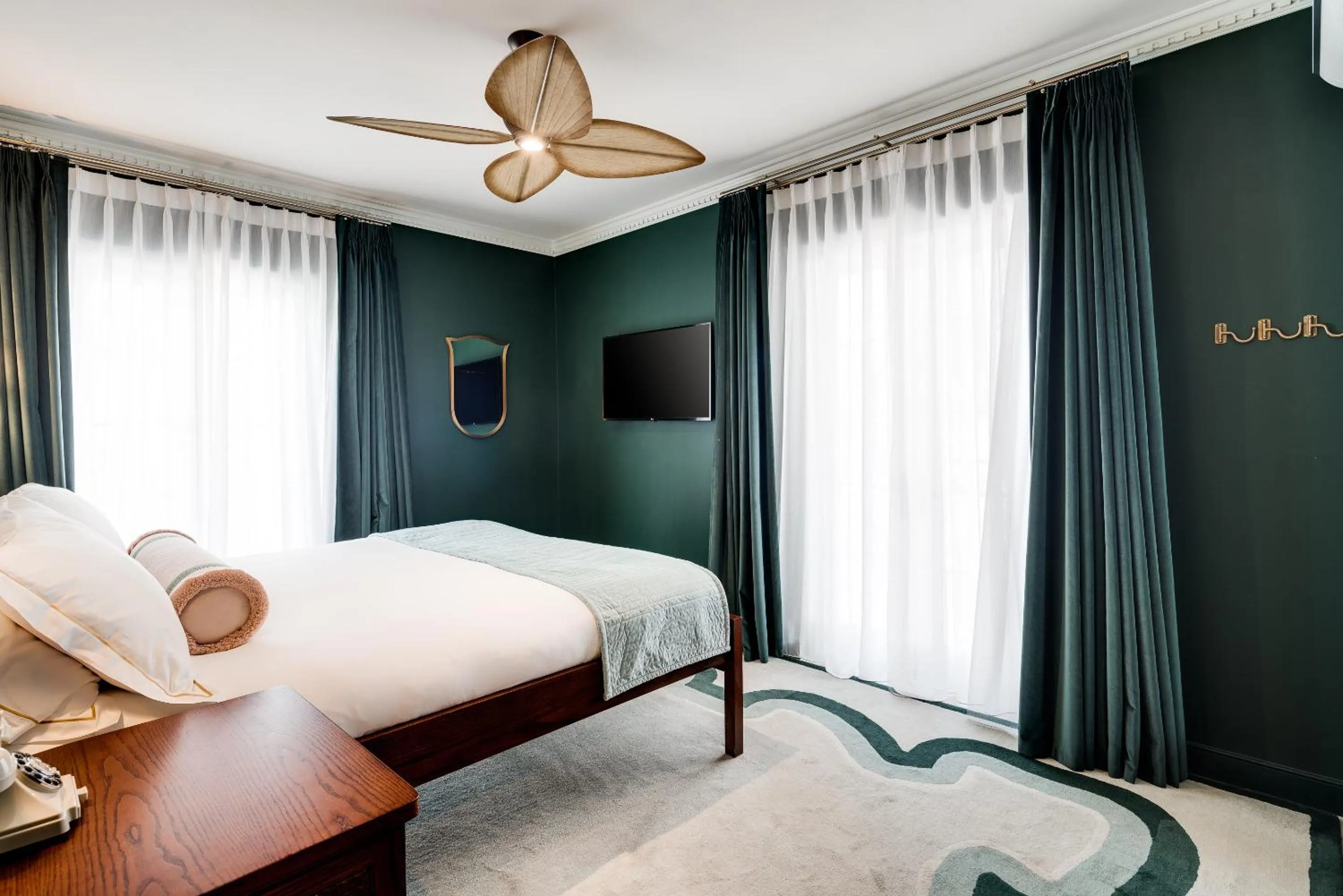 Superior City View King with Balcony in Esme Miami Beach