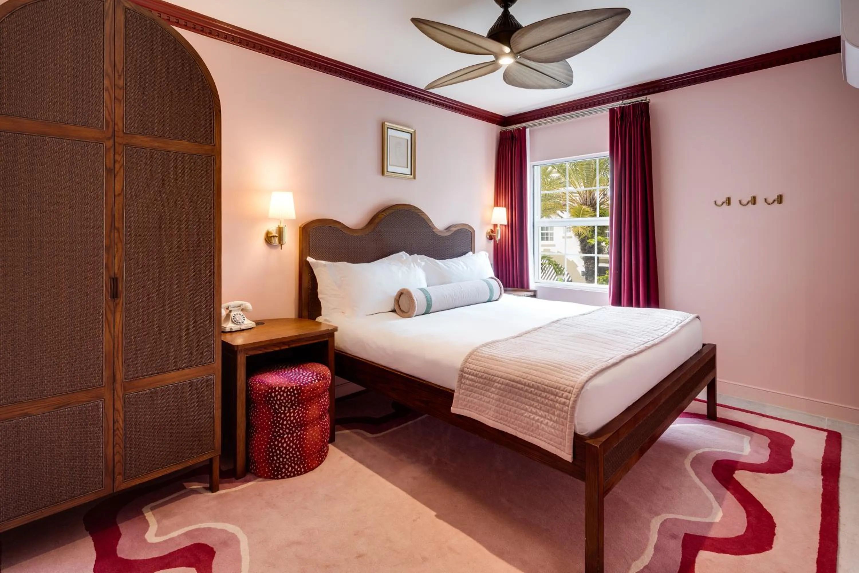 Superior City View King in Esme Miami Beach