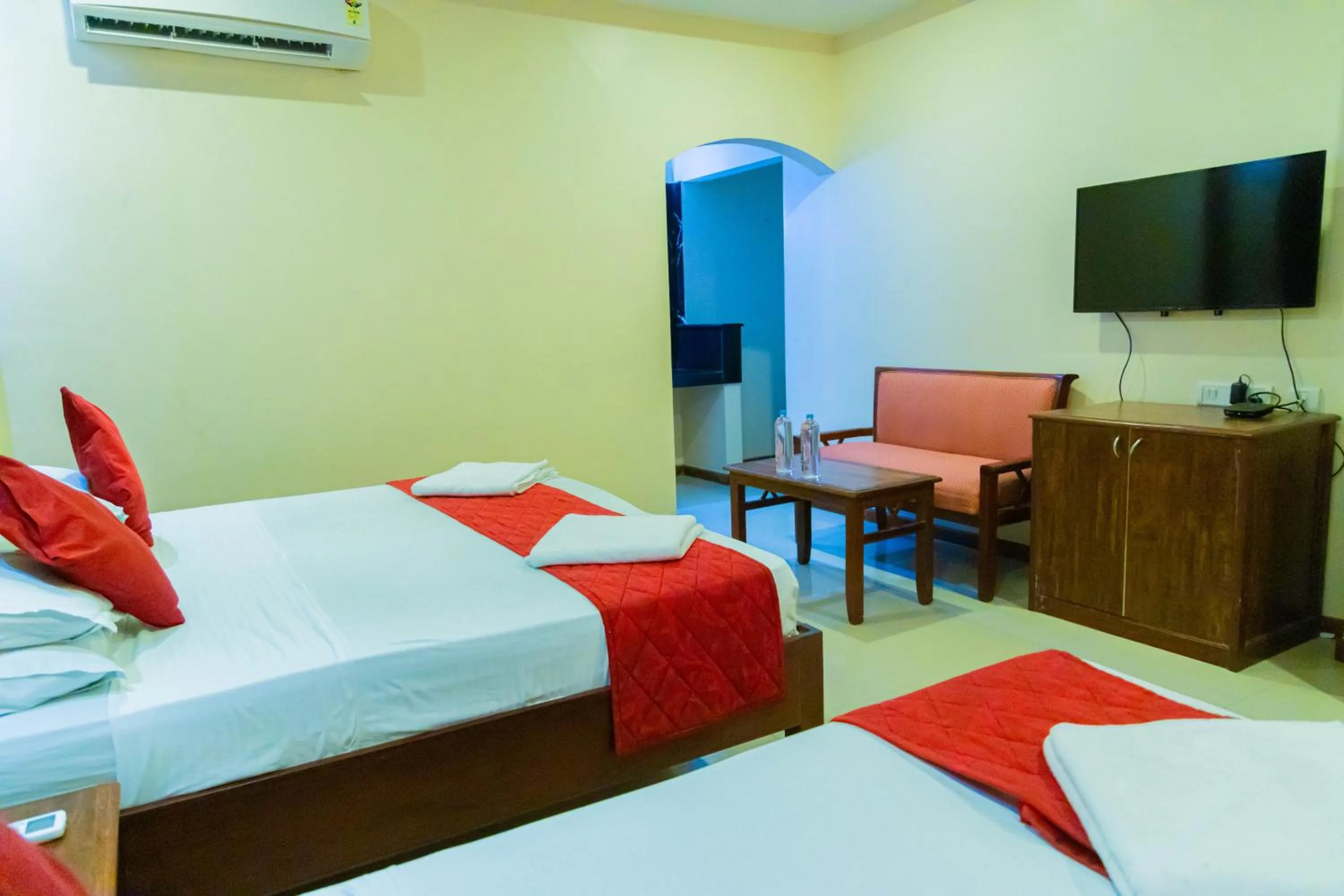 Family Suite in Hotel Chitra Park