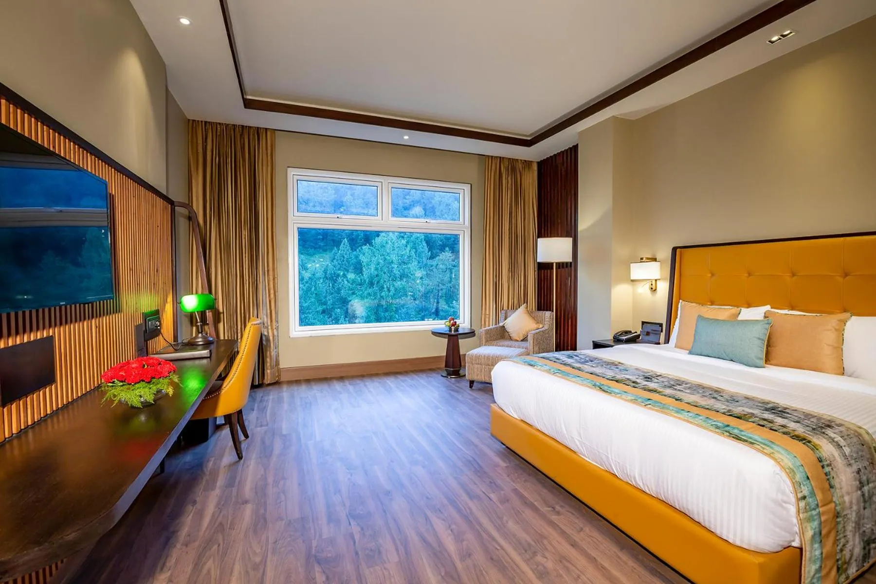Deluxe King Room - Complimentary Hi-Tea( 1700hrs- 1800hrs), 20% off on F&B service and 20% on Spa services ,One - way local transfer to Gandhi Chowk ( 9:00-1730) in Fortune Park Dalhousie - Member ITC Hotels' Group