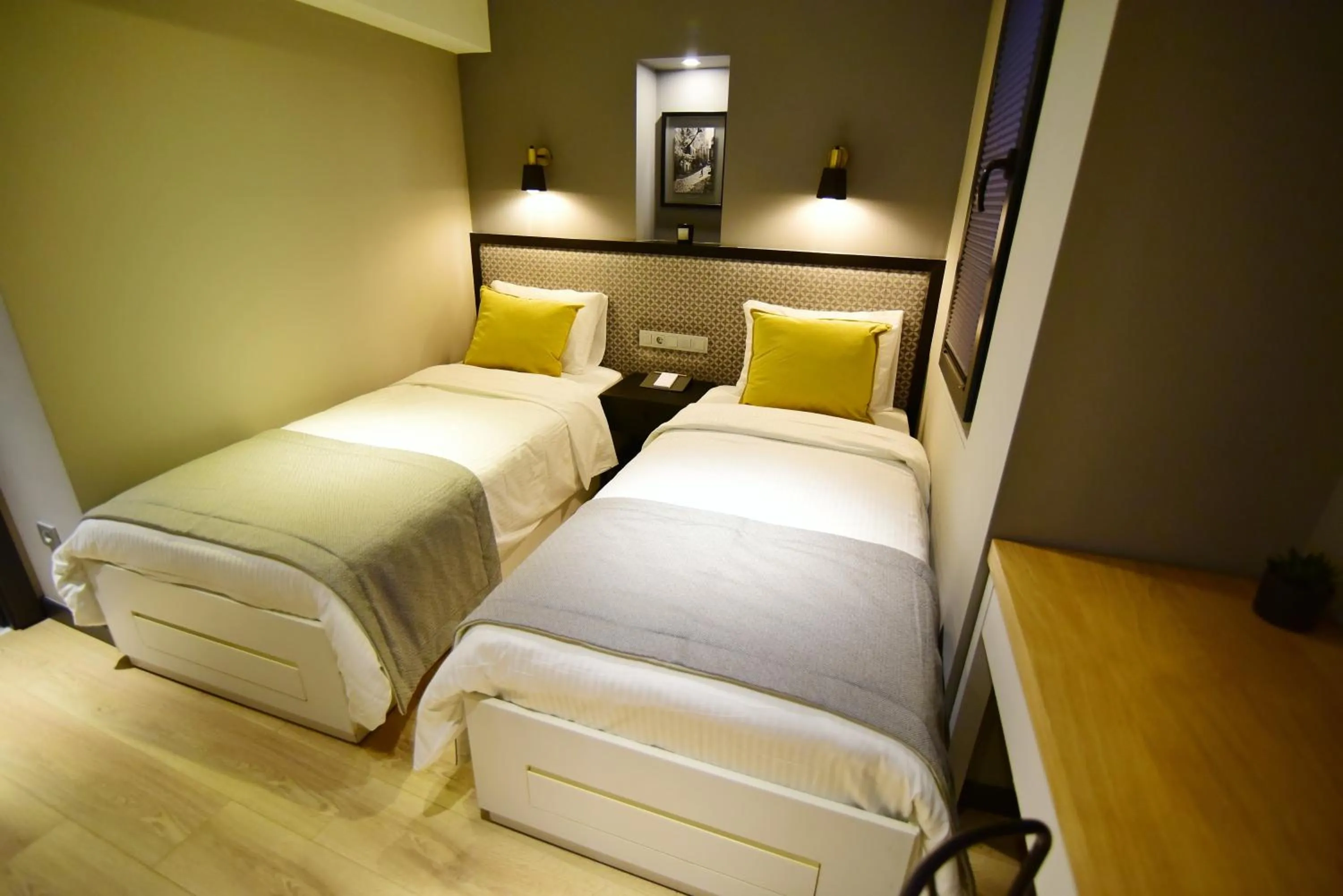 Medium Room in The Row Taksim Hotel