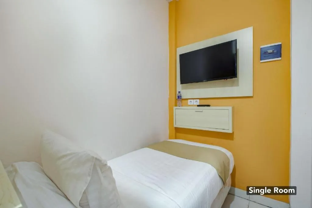 Single Room in Tamansari Agung Residence