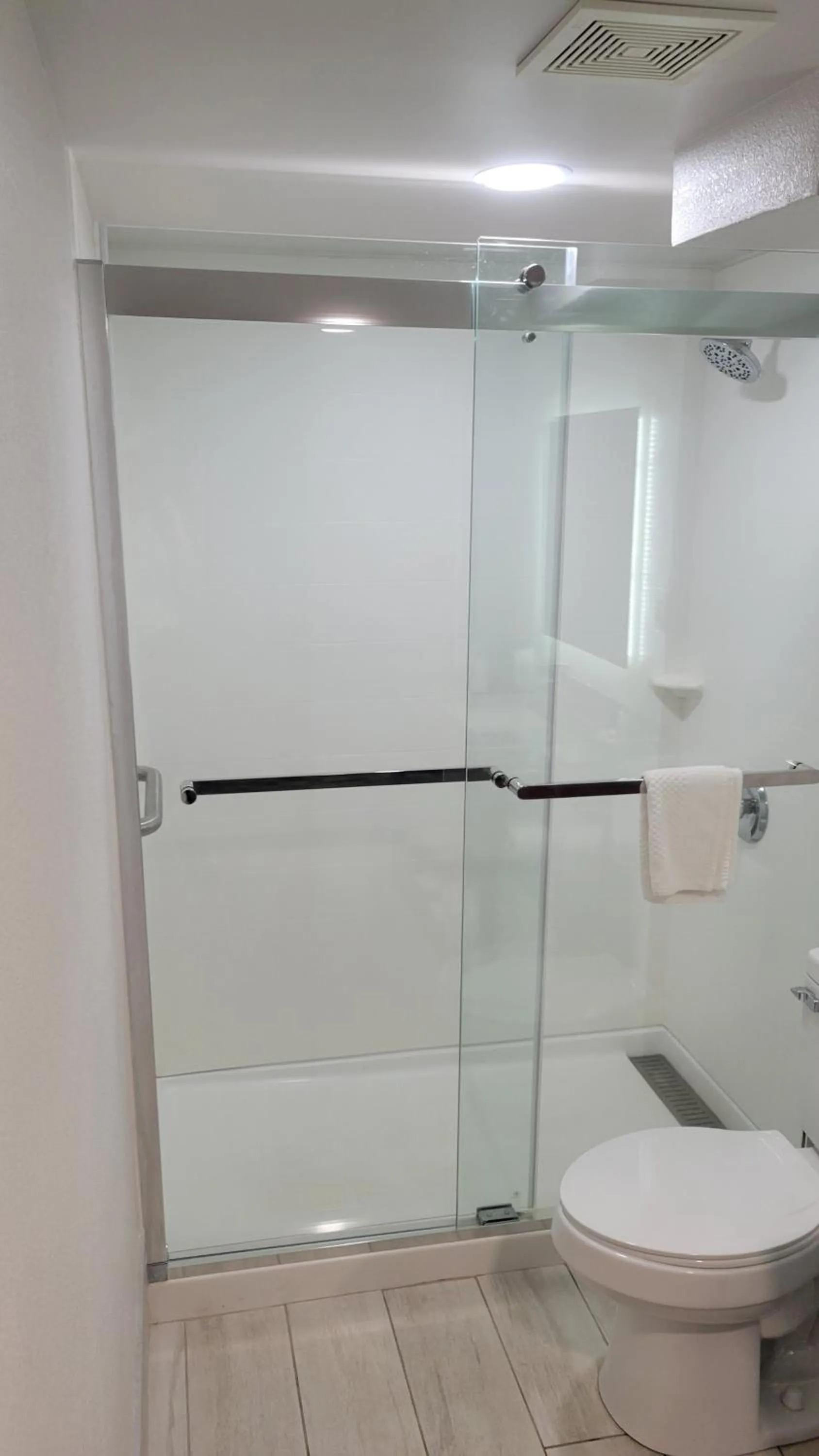 King Room - Accessible/Non-Smoking in Quality Inn Forsyth near GA Public Safety Training Center