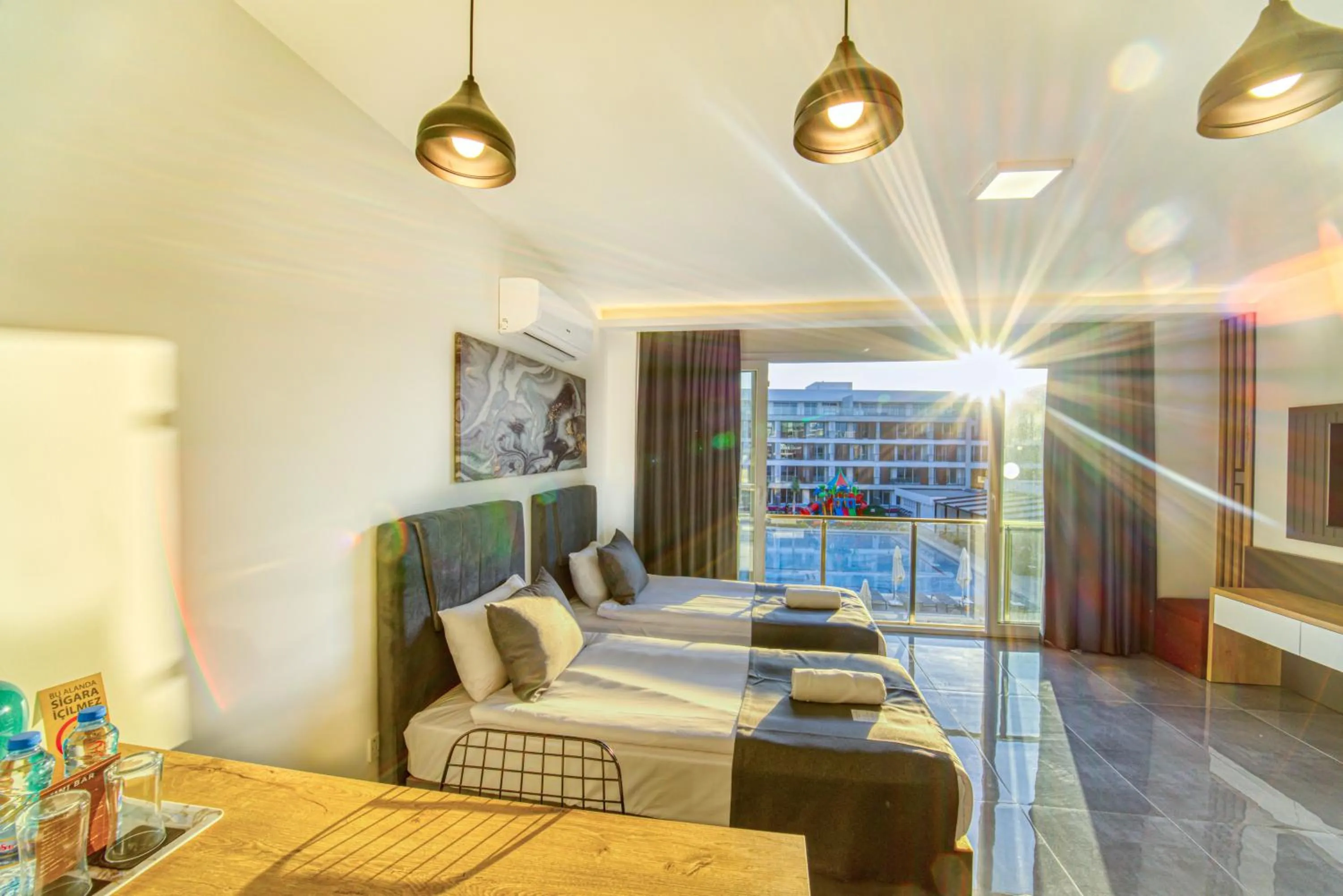 Studio with Pool View in Courtyard Long Beach Holiday Resort