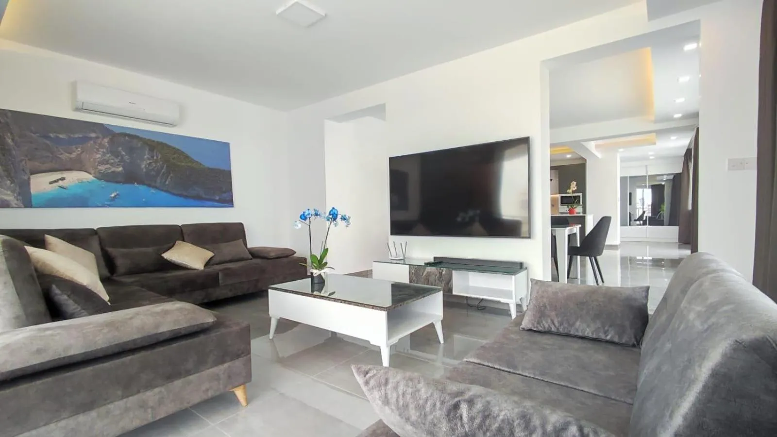 Penthouse Apartment in Courtyard Long Beach Holiday Resort