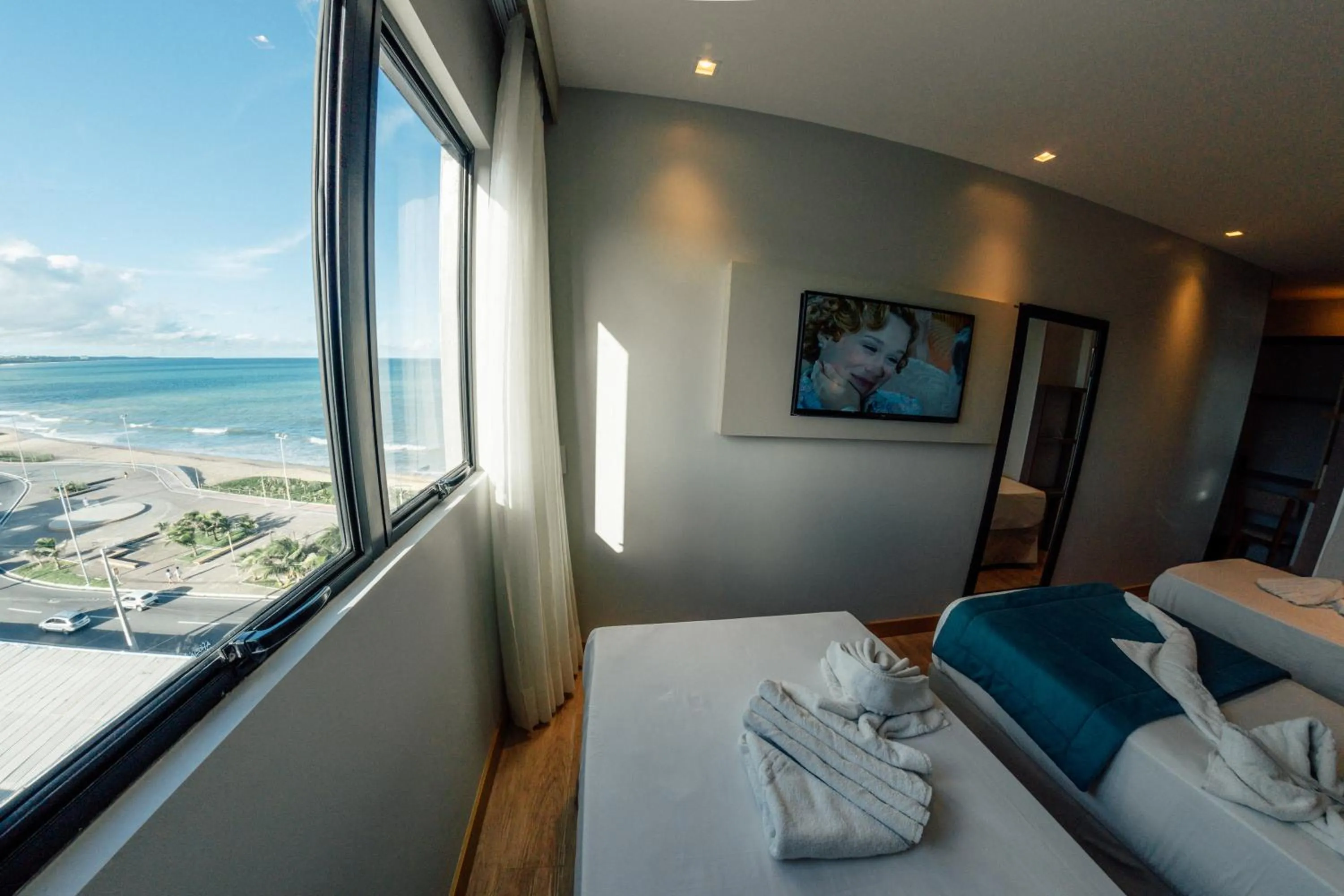 Luxury Room with Side Sea View in Hotel Água de Coco