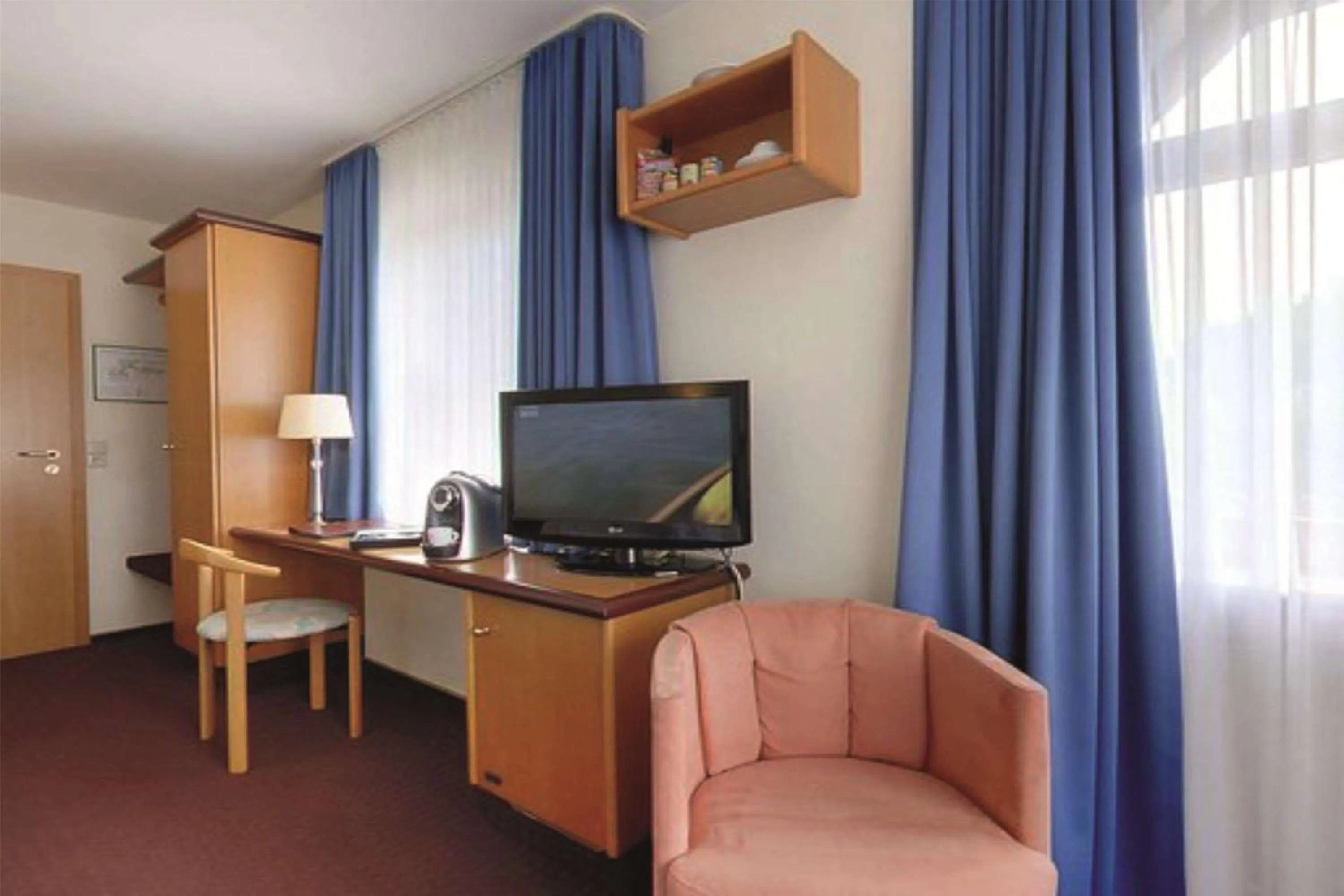 Standard Single Room in Hotel Empfinger Hof, Sure Hotel Collection by Best Western