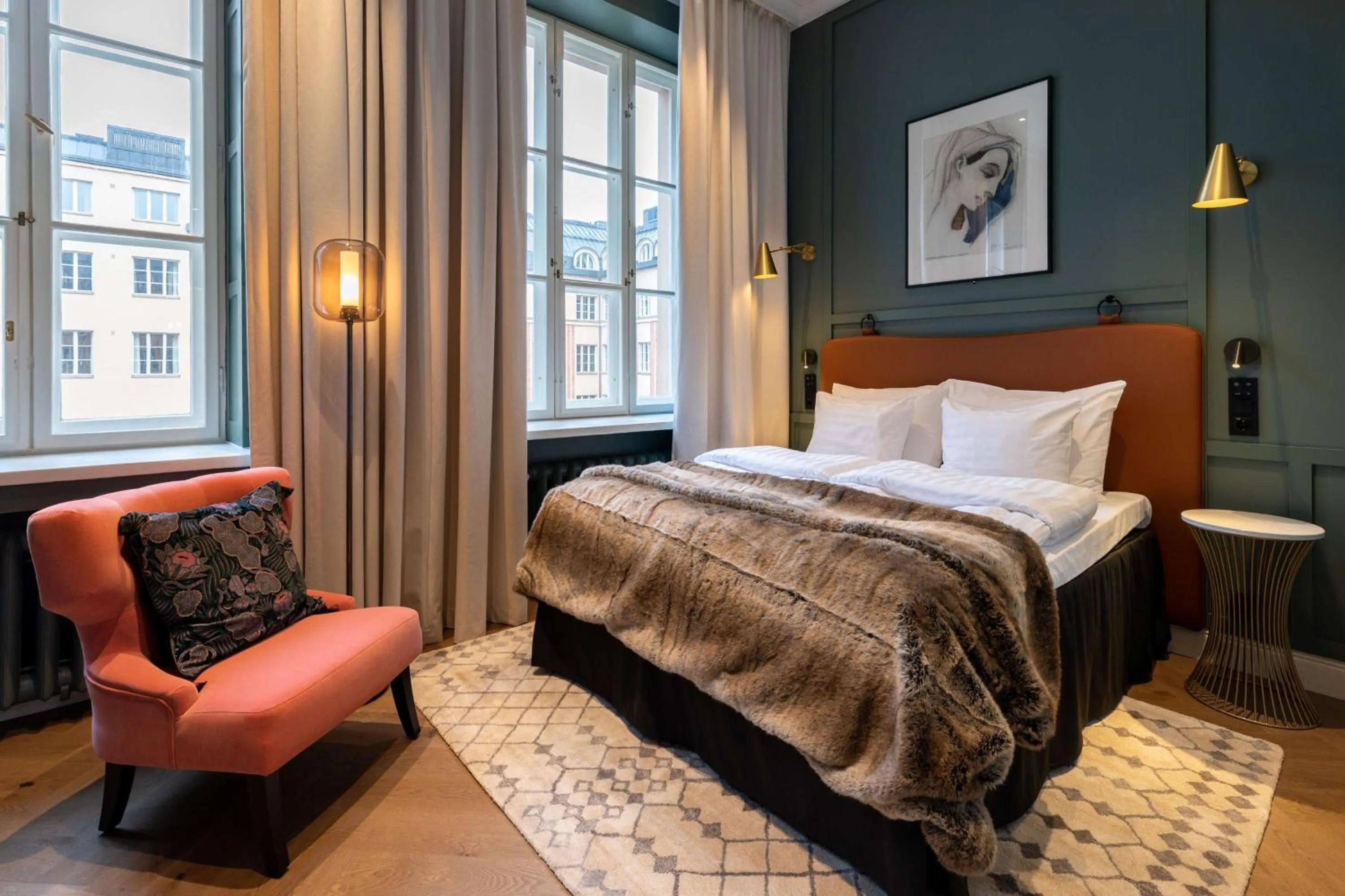 Classic Queen in Scandic Grand Central Helsinki