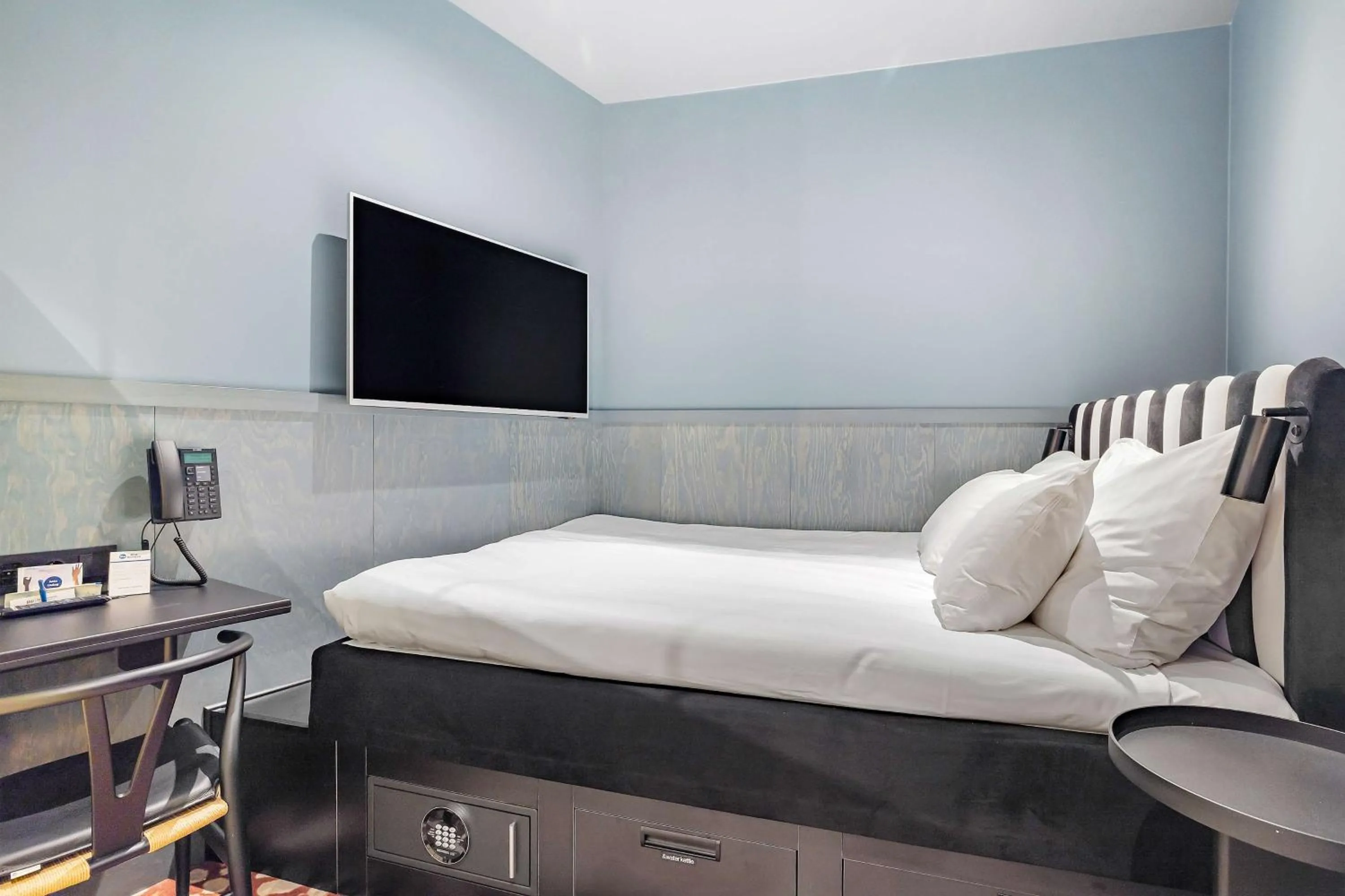 Economy Double Room without Window in Best Western and Hotel Linkoping