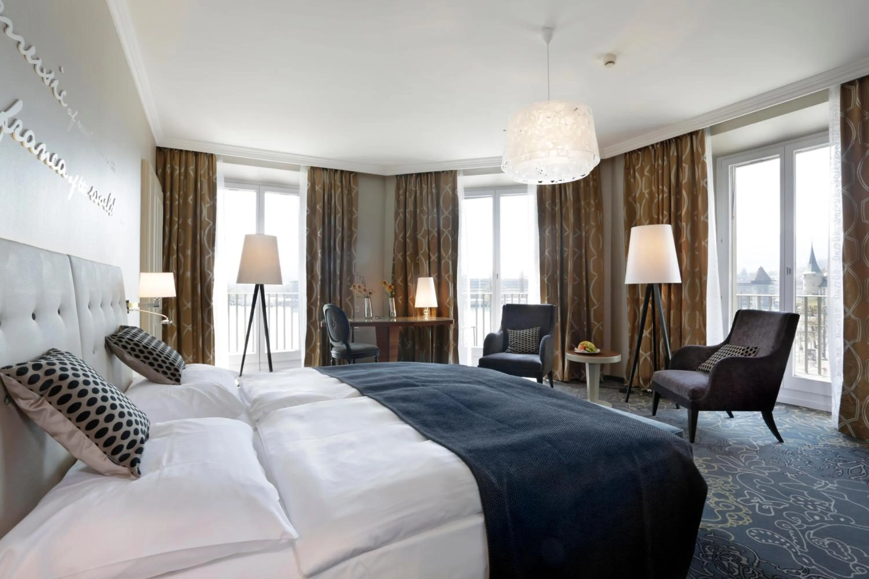 Lifestyle Junior Suite in Hotel Schweizerhof Luzern