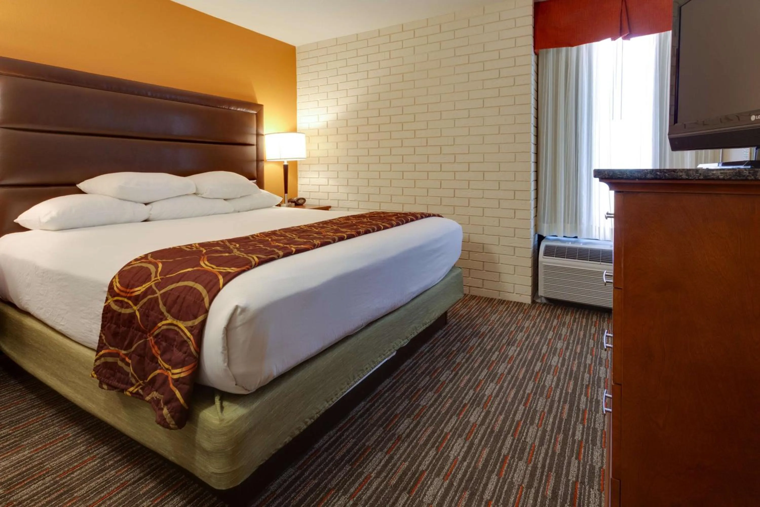 King Suite with Sofa Bed - Accessible, Tub in Drury Inn & Suites Denver Tech Center