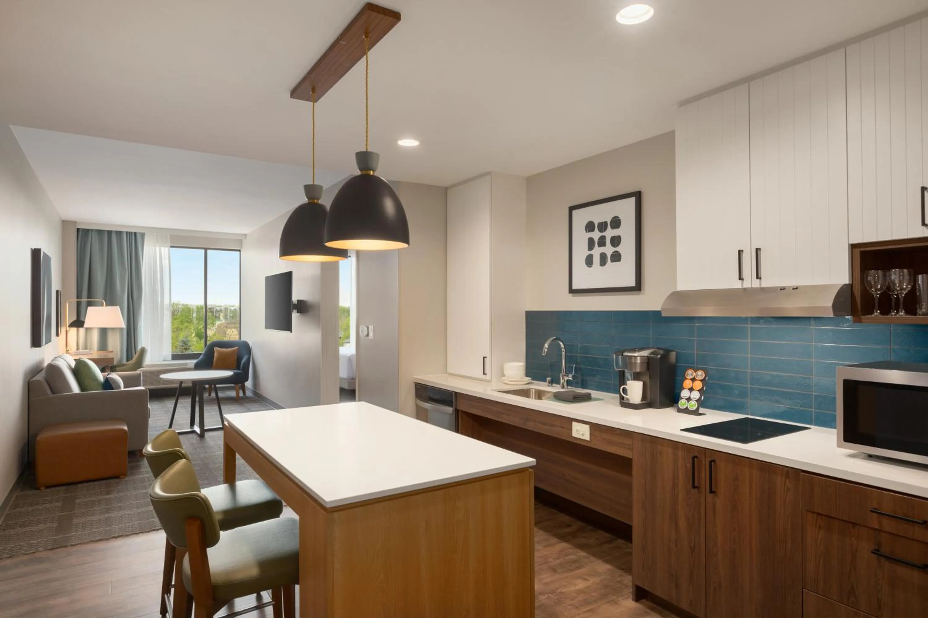 One-Bedroom Queen Suite in Staybridge Suites Rochester - Mayo Clinic Area by IHG